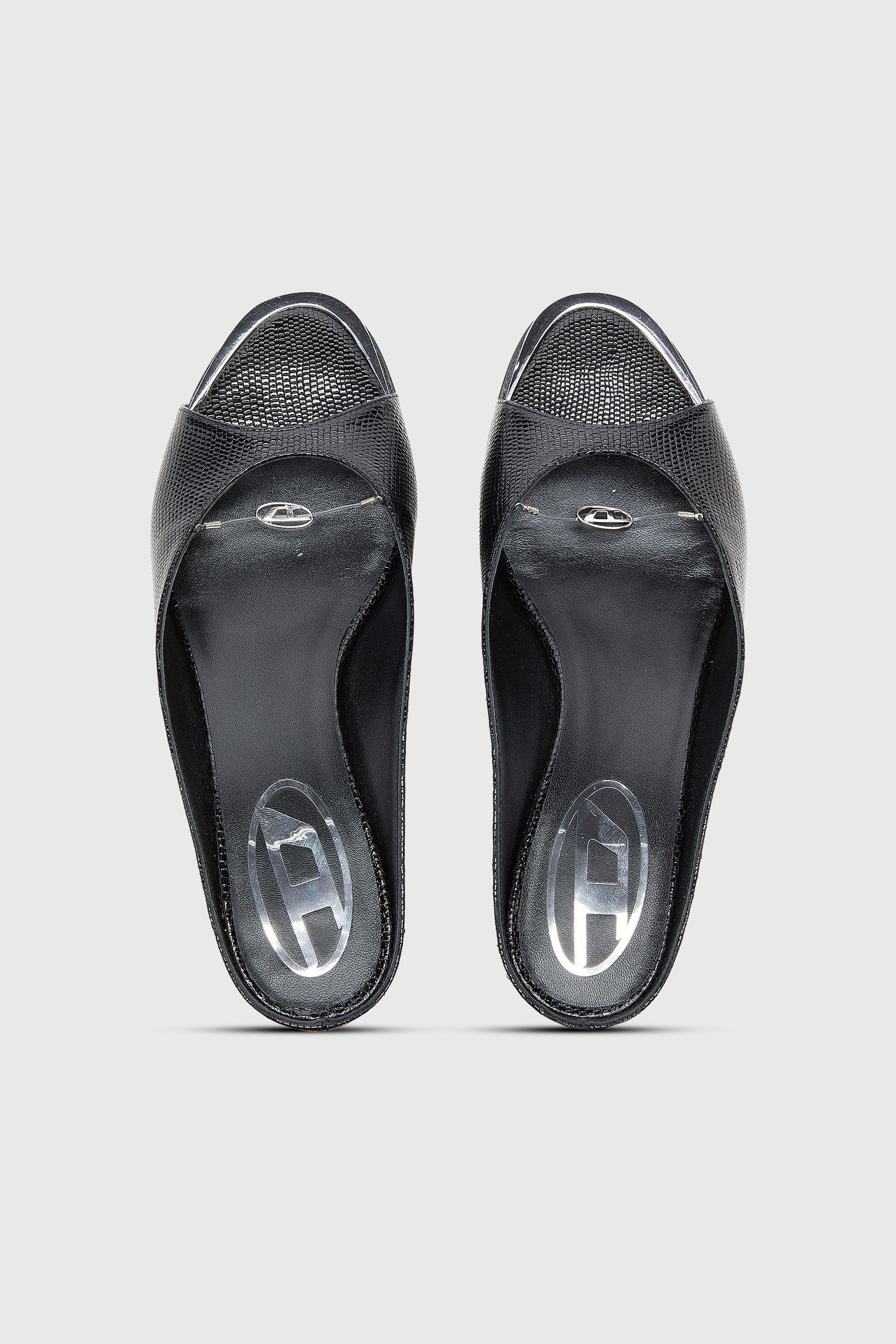 Diesel - D-DIAM'S-SA-40, D-Diam's - Mula de piel con Oval D flotante Mujer in Negro - 4