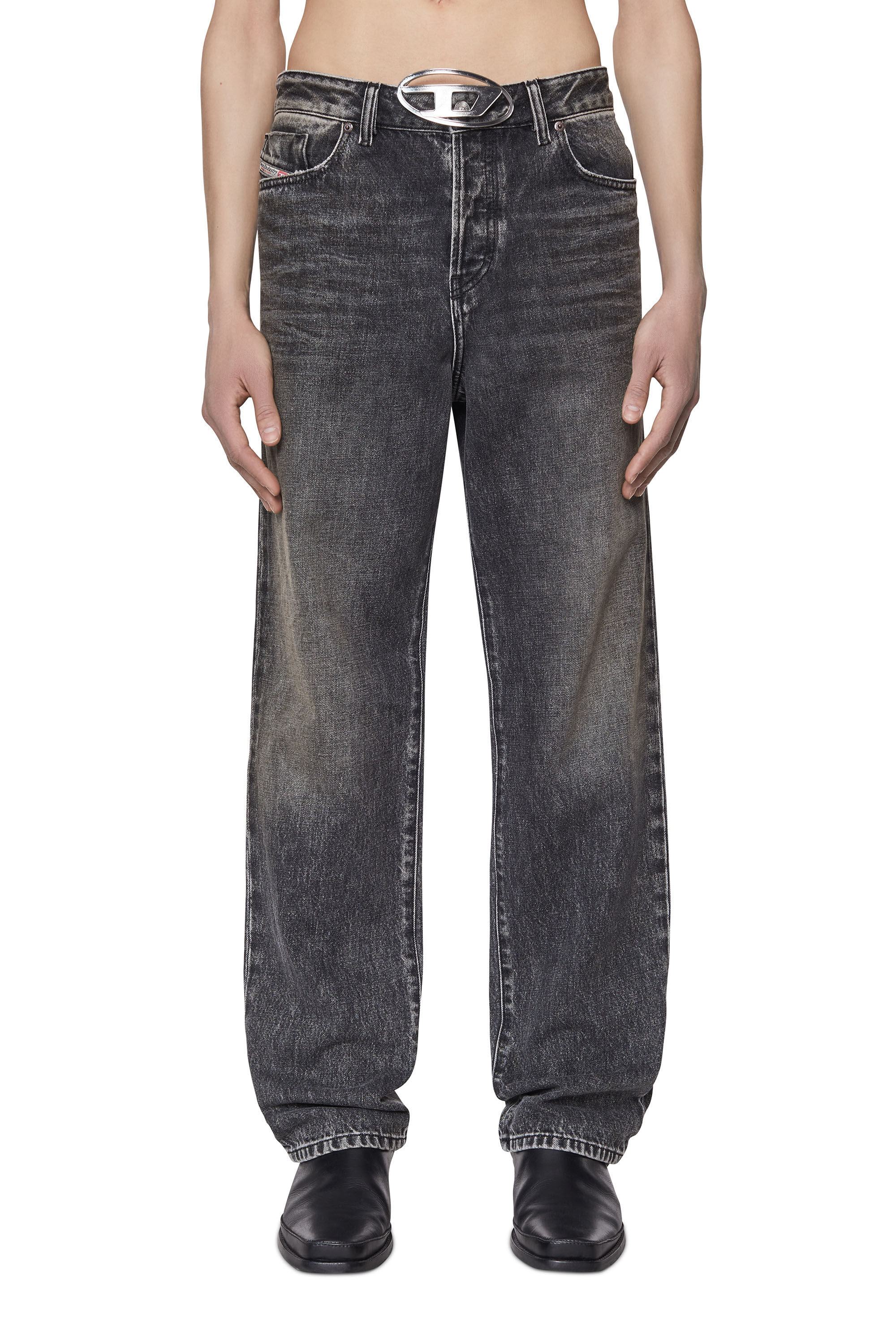 Diesel - 1955 007A8 Straight Jeans, Negro/Gris oscuro - Image 2
