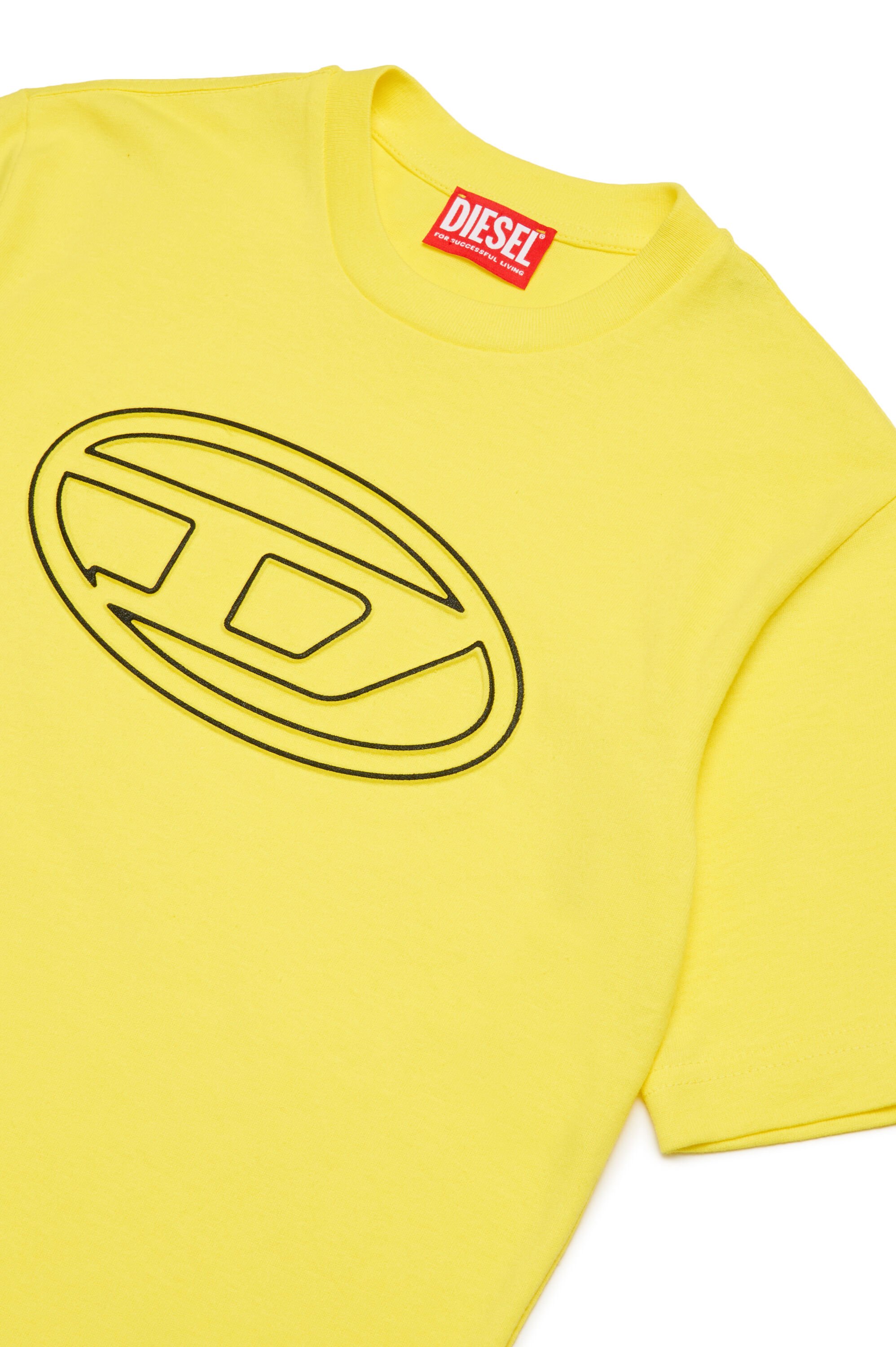 Diesel - TJUSTBIGOVAL OVER, Hombre Camiseta con logotipo Oval D delineado in Amarillo - Image 3