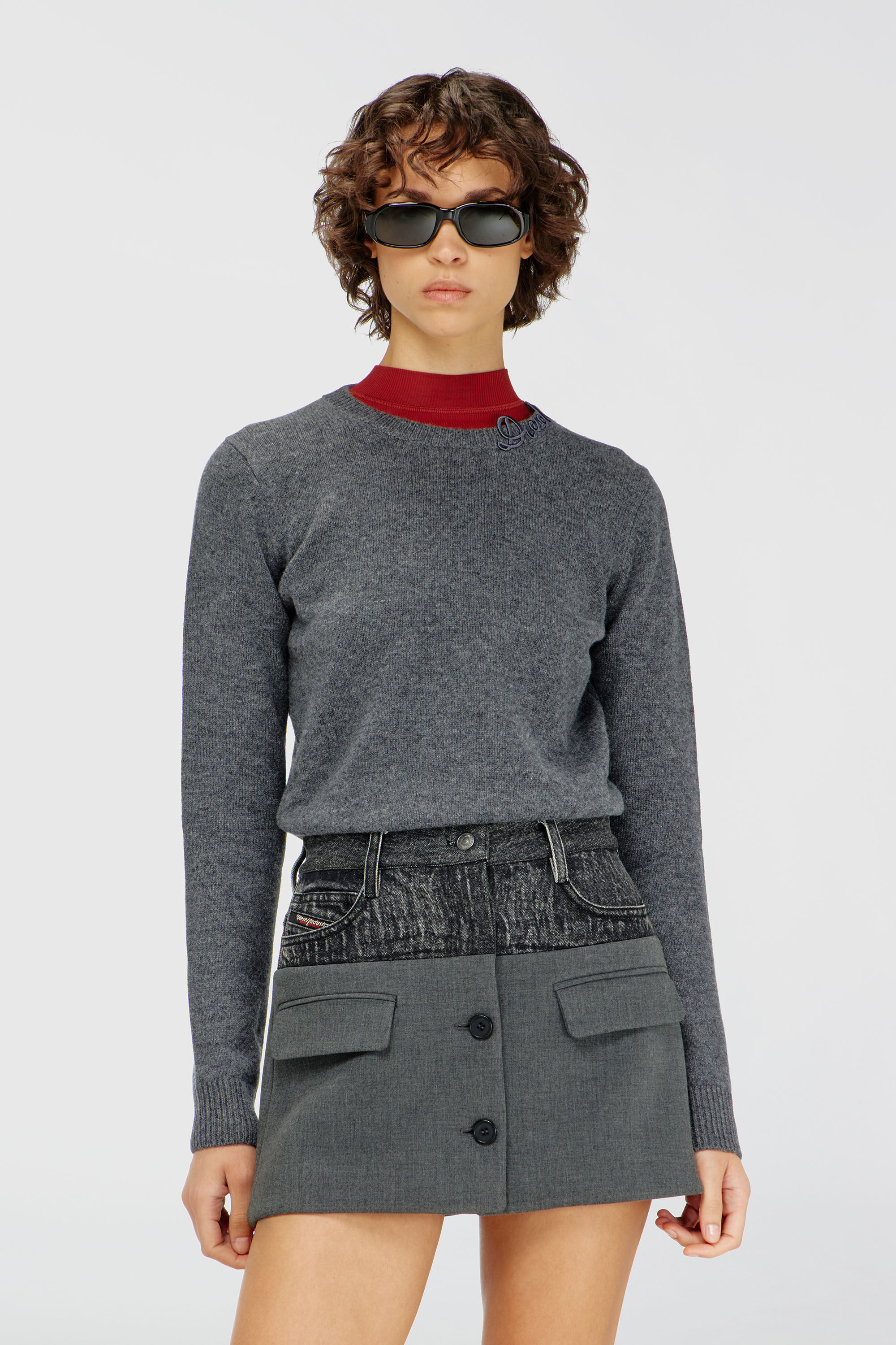 Diesel - M-IMARA, Jersey de lana con logo bordado en el cuello Mujer in Gris - 3