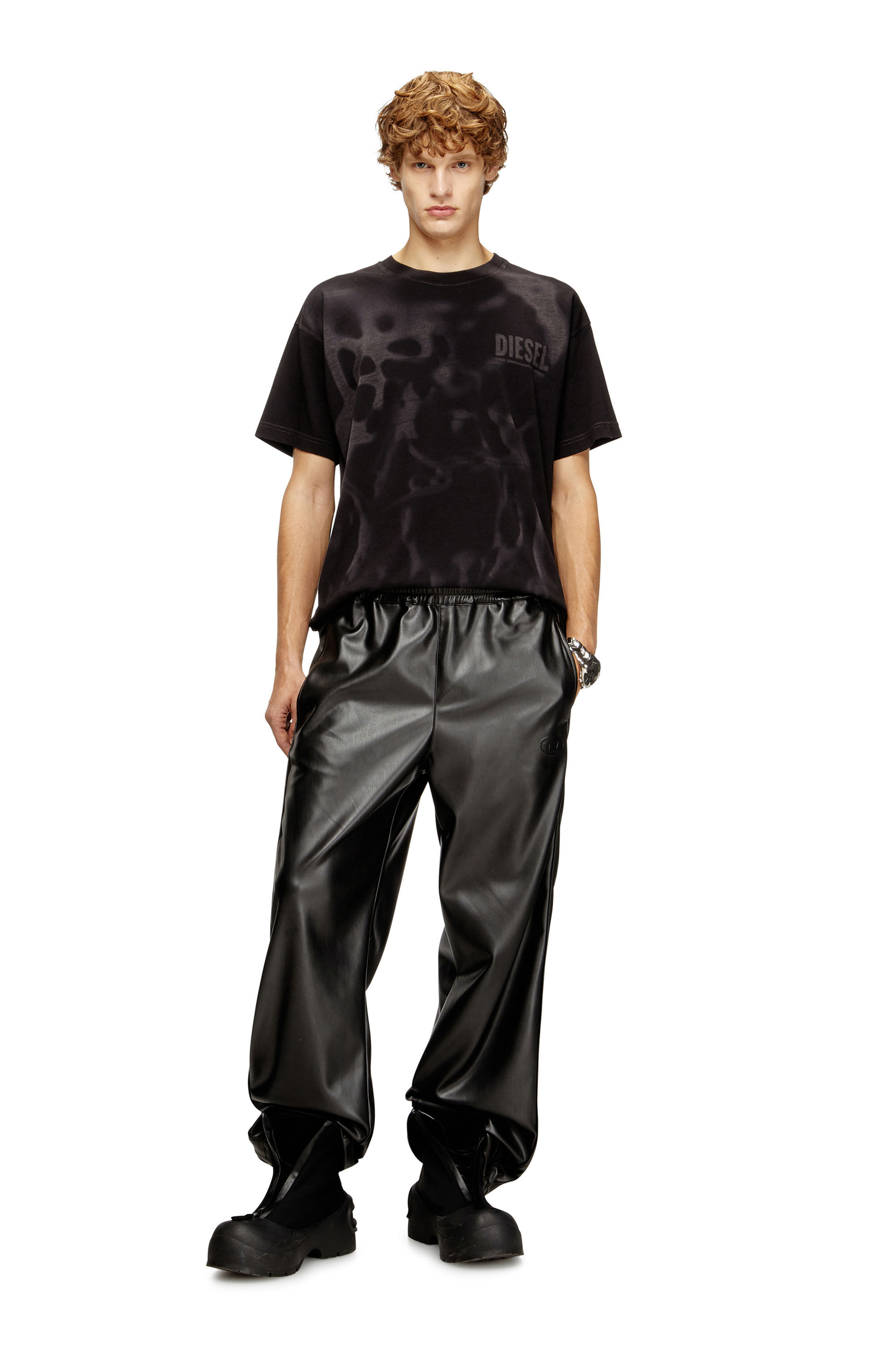 Diesel - T-NORM-V7, Camiseta de algodón con estampado láser Hombre in Negro - 1