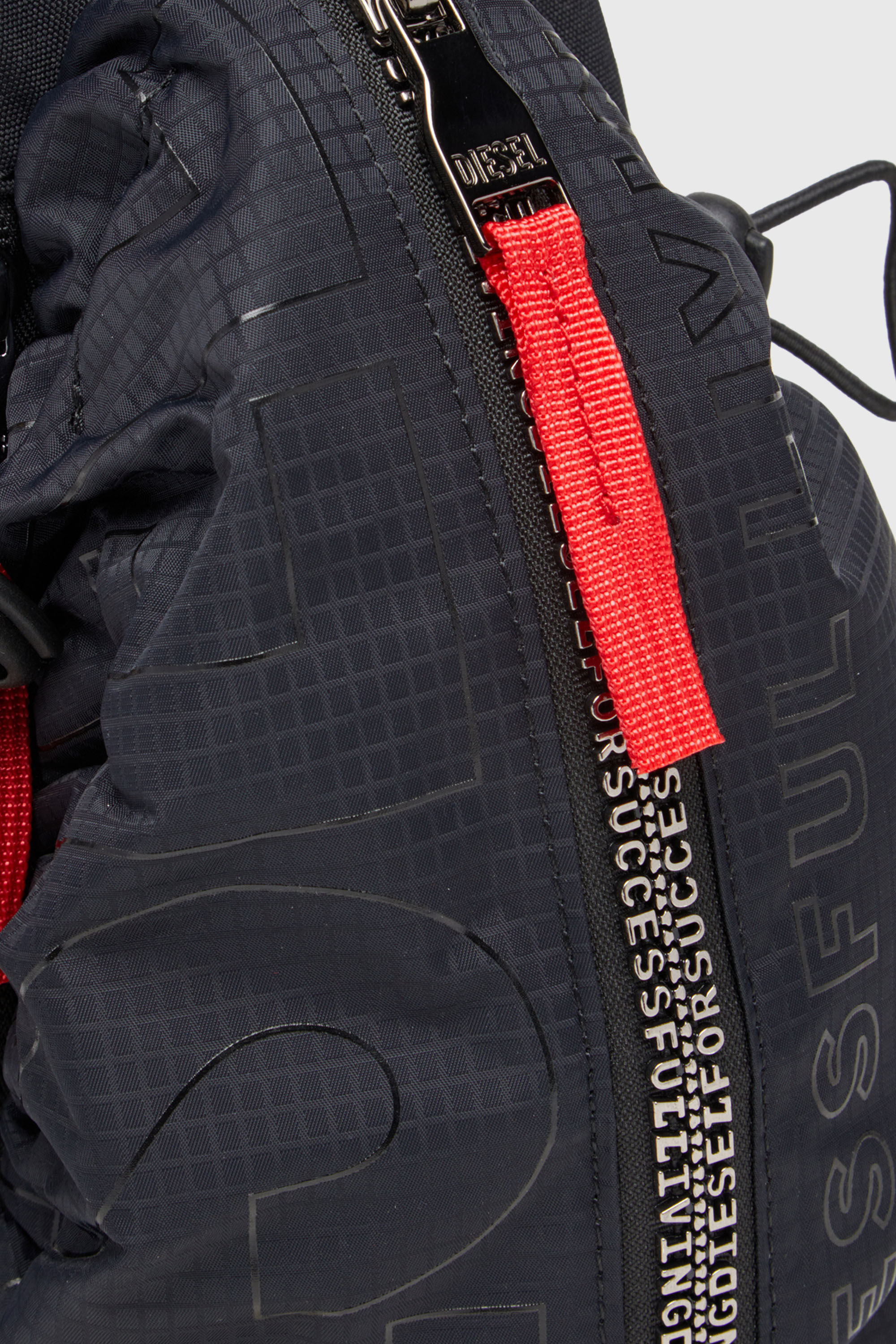 Diesel - ZIP-D CROSSBODY X, Zip-D-Bolso bandolera de tejido exterior de jacquard a cuadros Hombre in Negro - 5