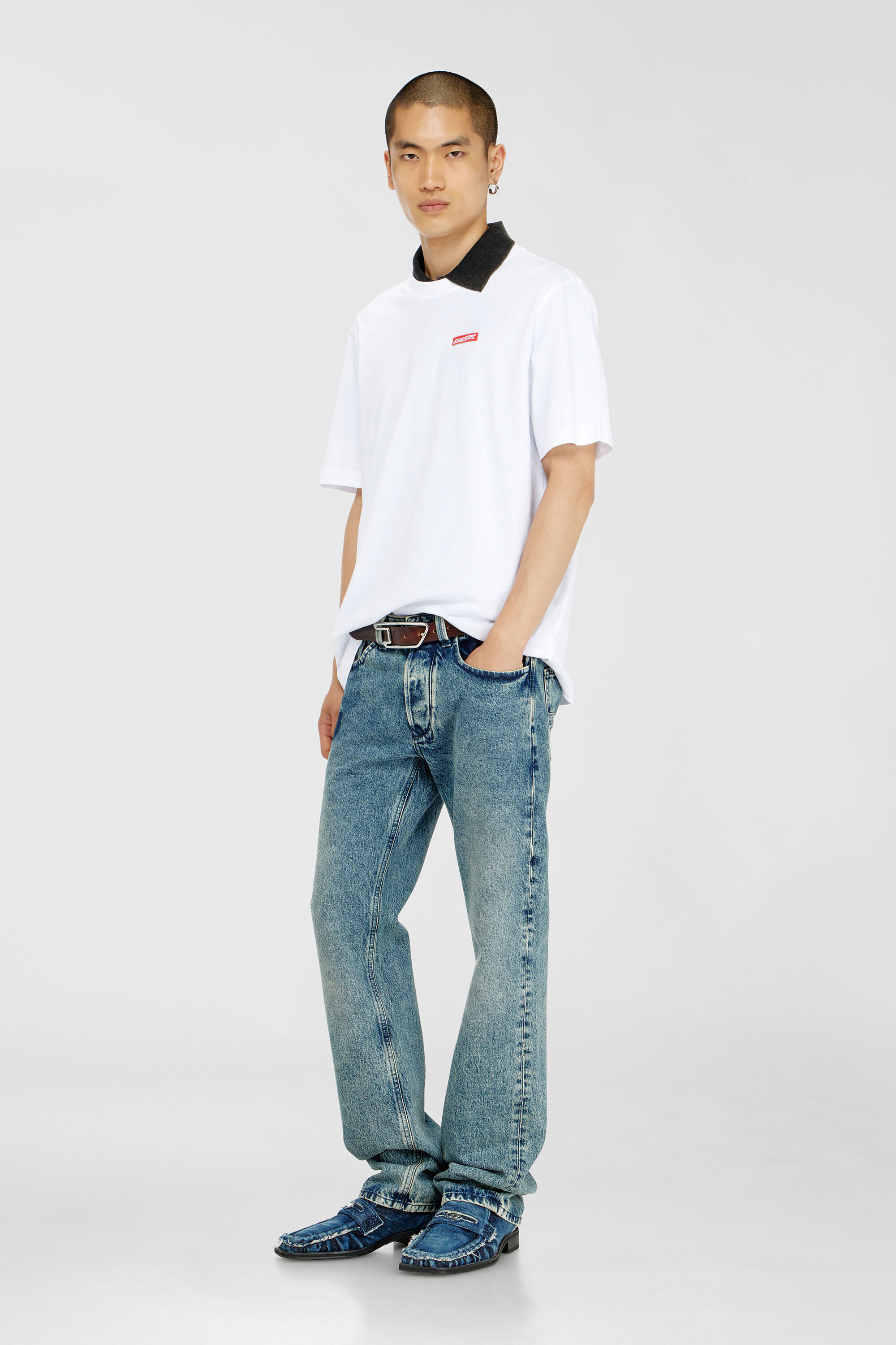 Diesel - T-ADJUST-AA12, Camiseta de algod&oacute;n con parche de logo Hombre in Blanco - 1