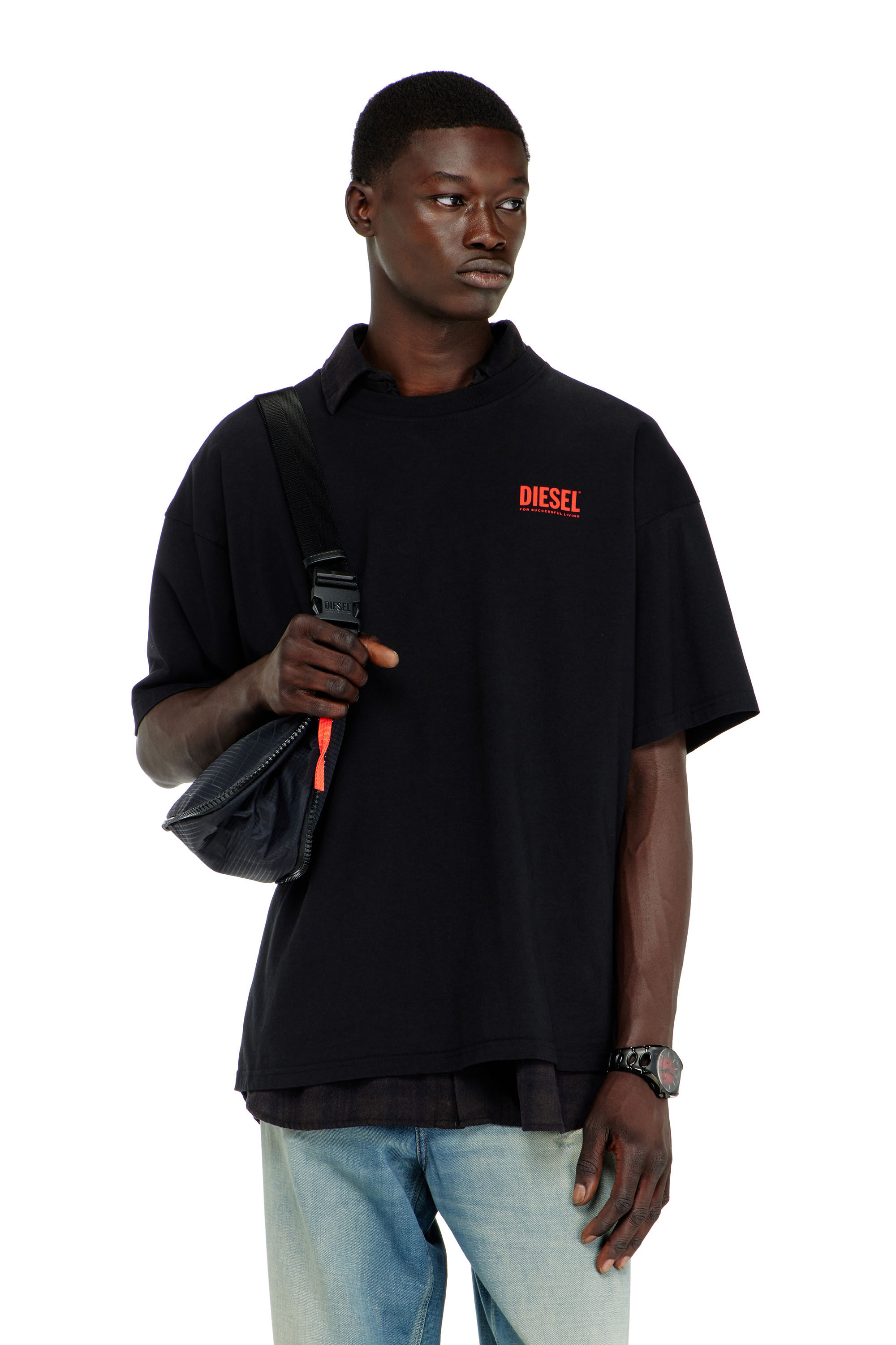 Diesel - T-BOXT-BISK, Camiseta de algod&oacute;n con estampado Diesel Biscotto Hombre in Negro - 3