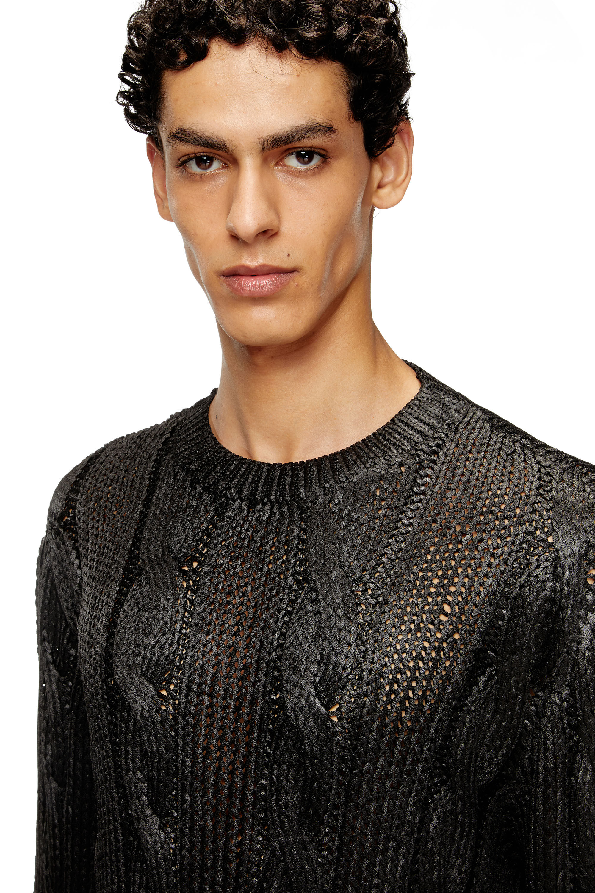 Diesel - K-MICHIU, Jersey de punto trenzado con efecto brillante Hombre in Negro - 4