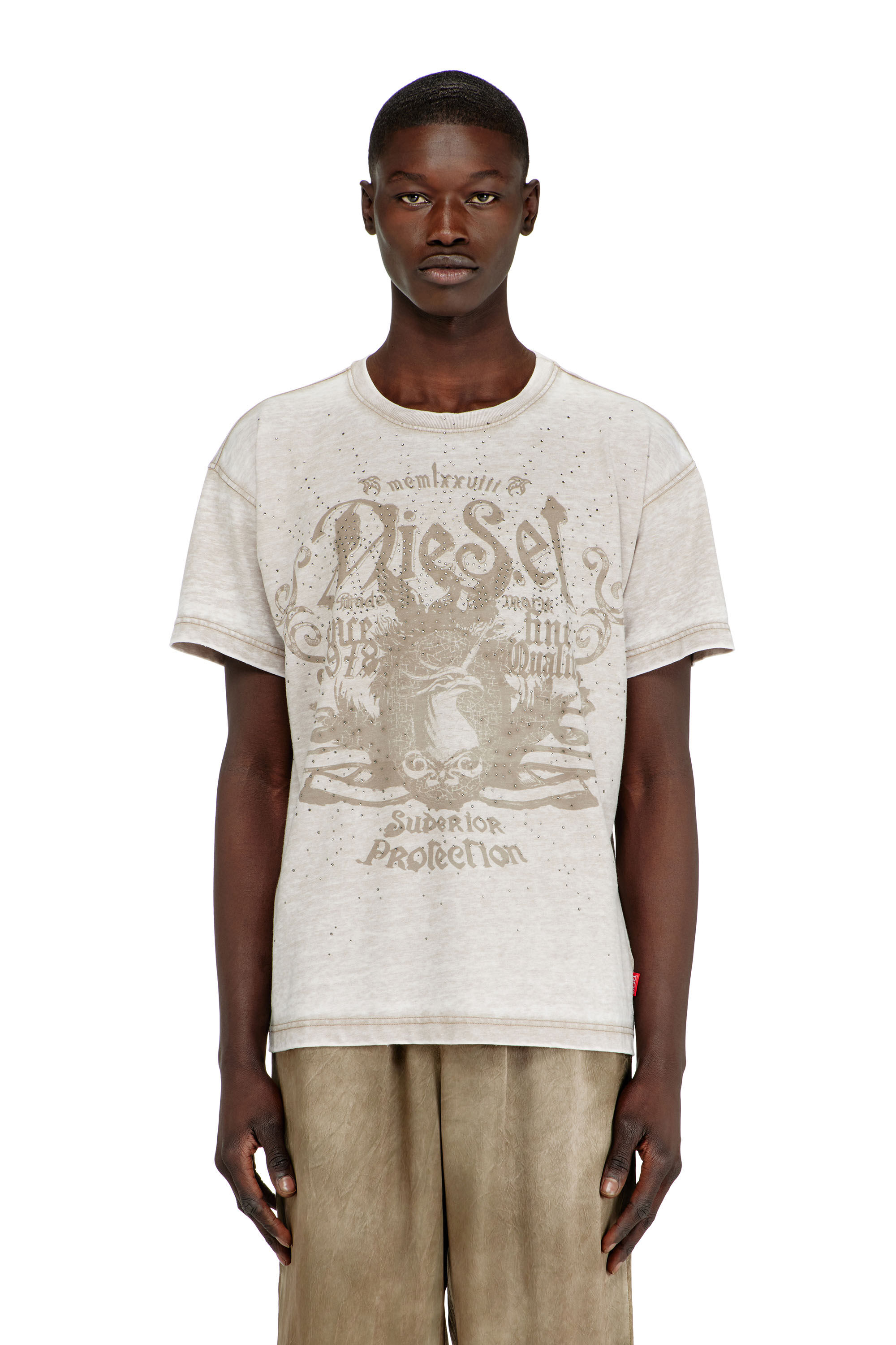 Diesel - T-NORM-AA8, Camiseta de jersey con lavado burnout y tachuelas Hombre in Beige - 3