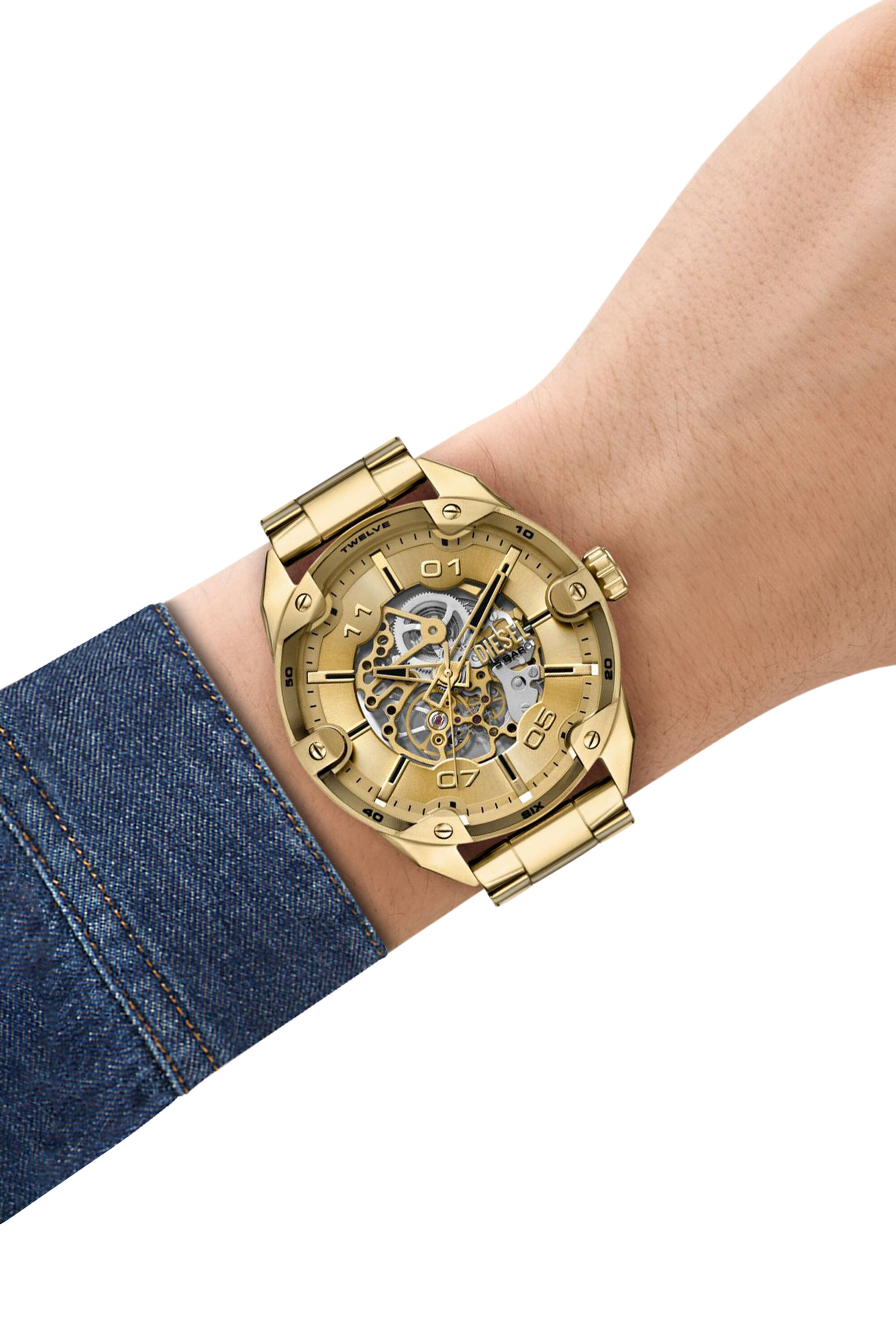 DZ4720 WATCH, Oro