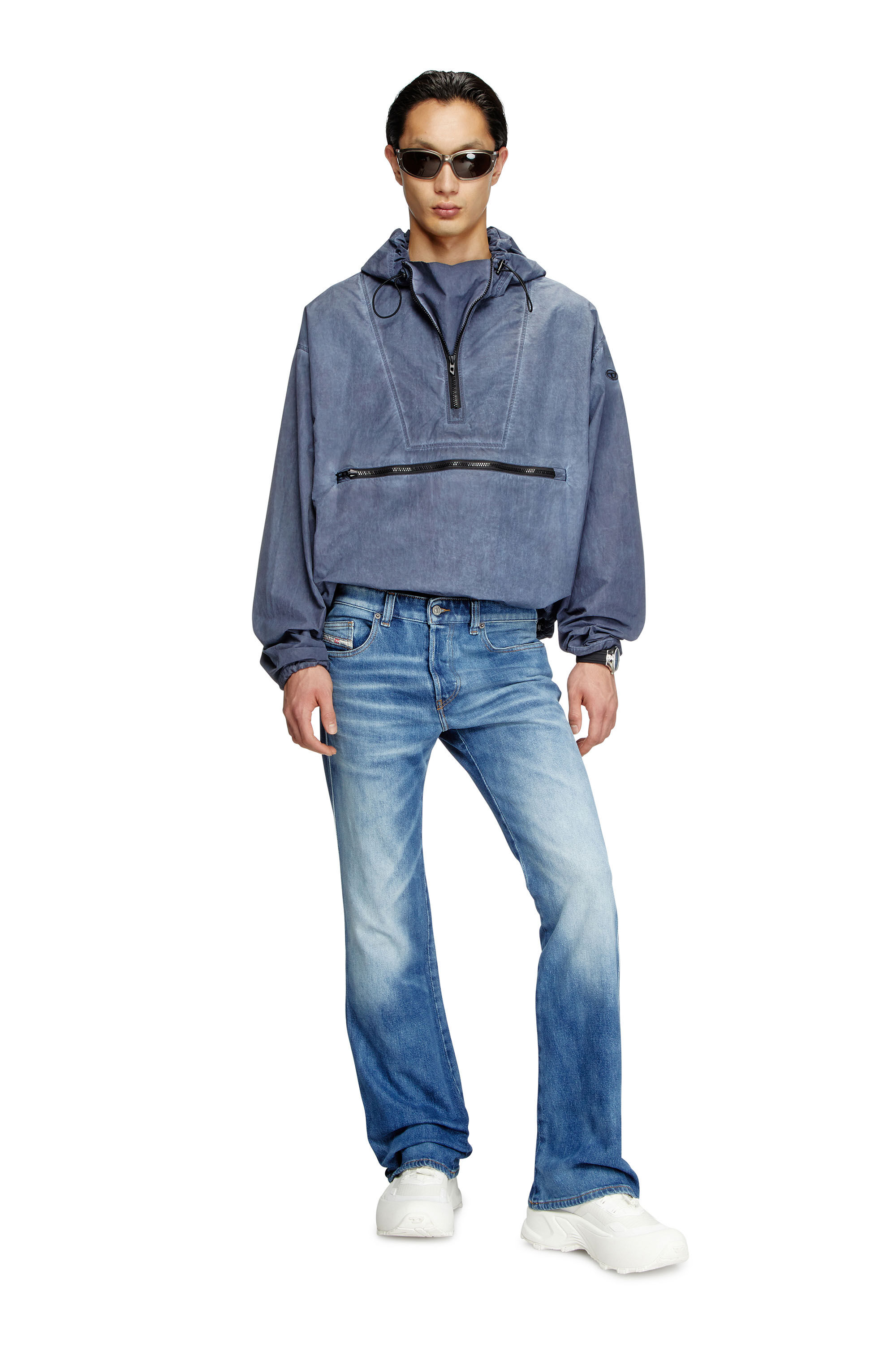 Diesel - Bootcut Jeans 1998 D-Buck 09L19 Hombre, Azul medio - 1
