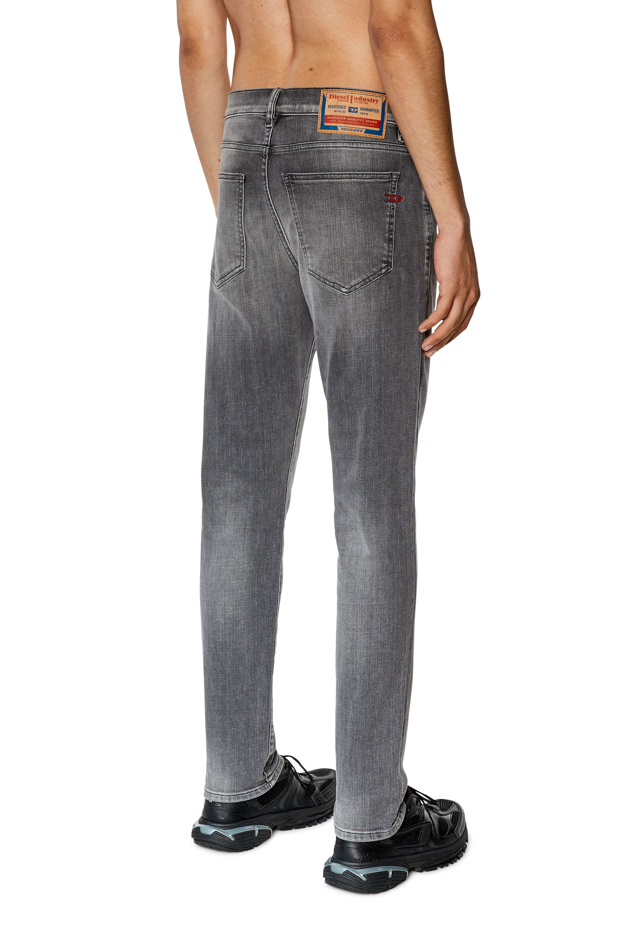 Jean hot sale diesel gris