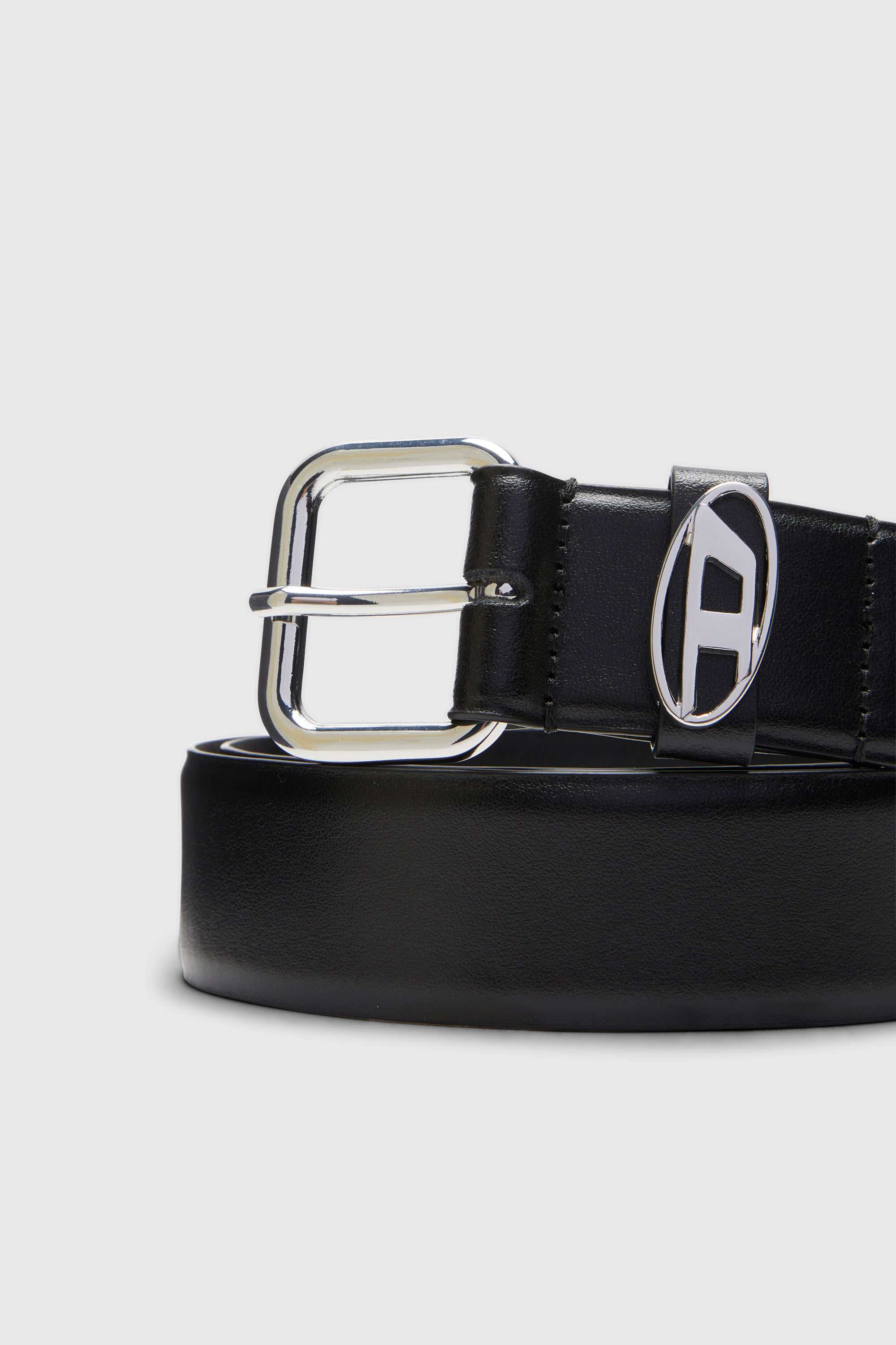 Diesel - B-1DR OVAL D LOOP, Cintur&oacute;n 3.9 cm de cuero adornado con una placa con el logotipo Unisex in Negro - 3