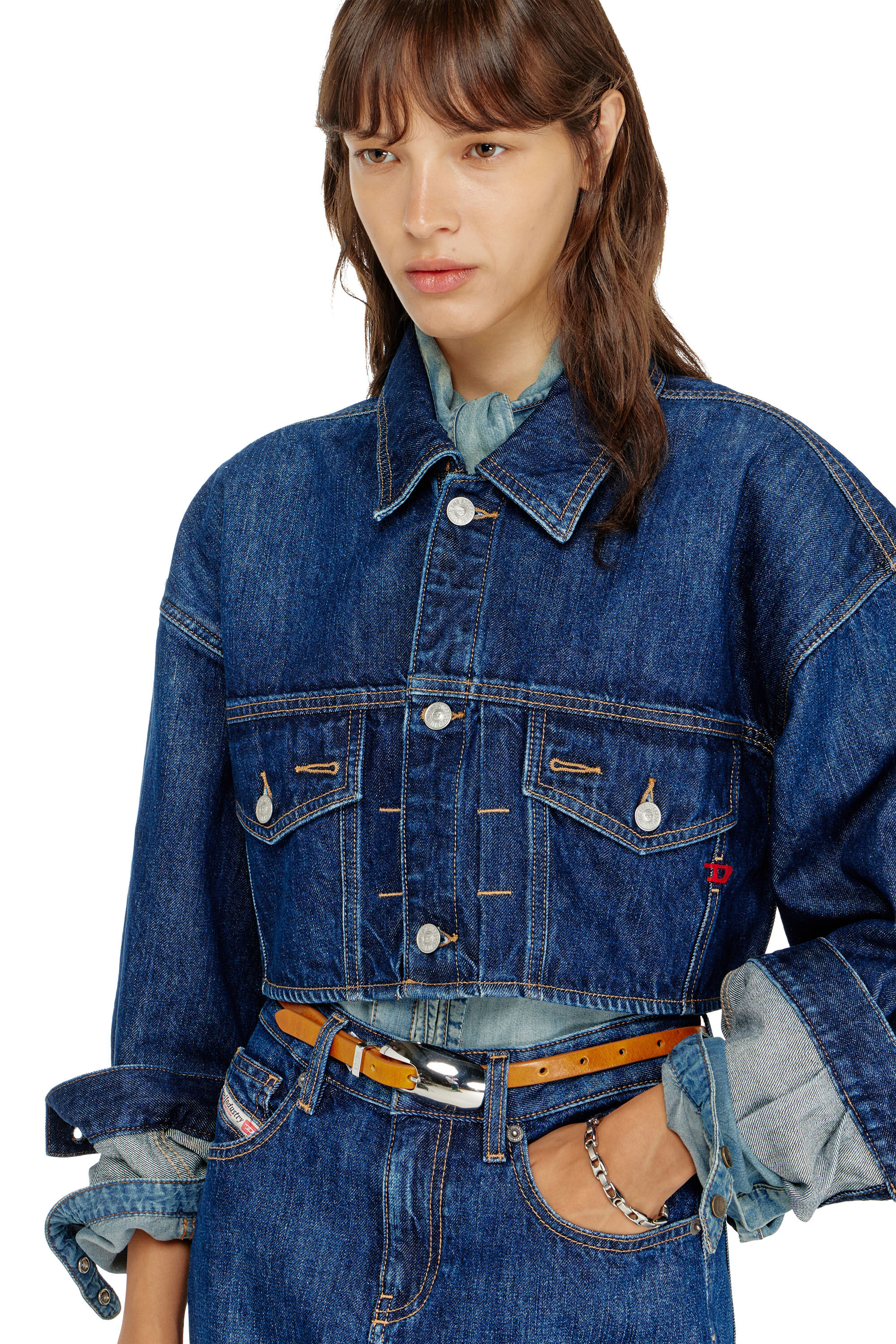 Diesel - DE-MALLEY, Chaqueta trucker denim cropped oversize Mujer in Azul marino - 5