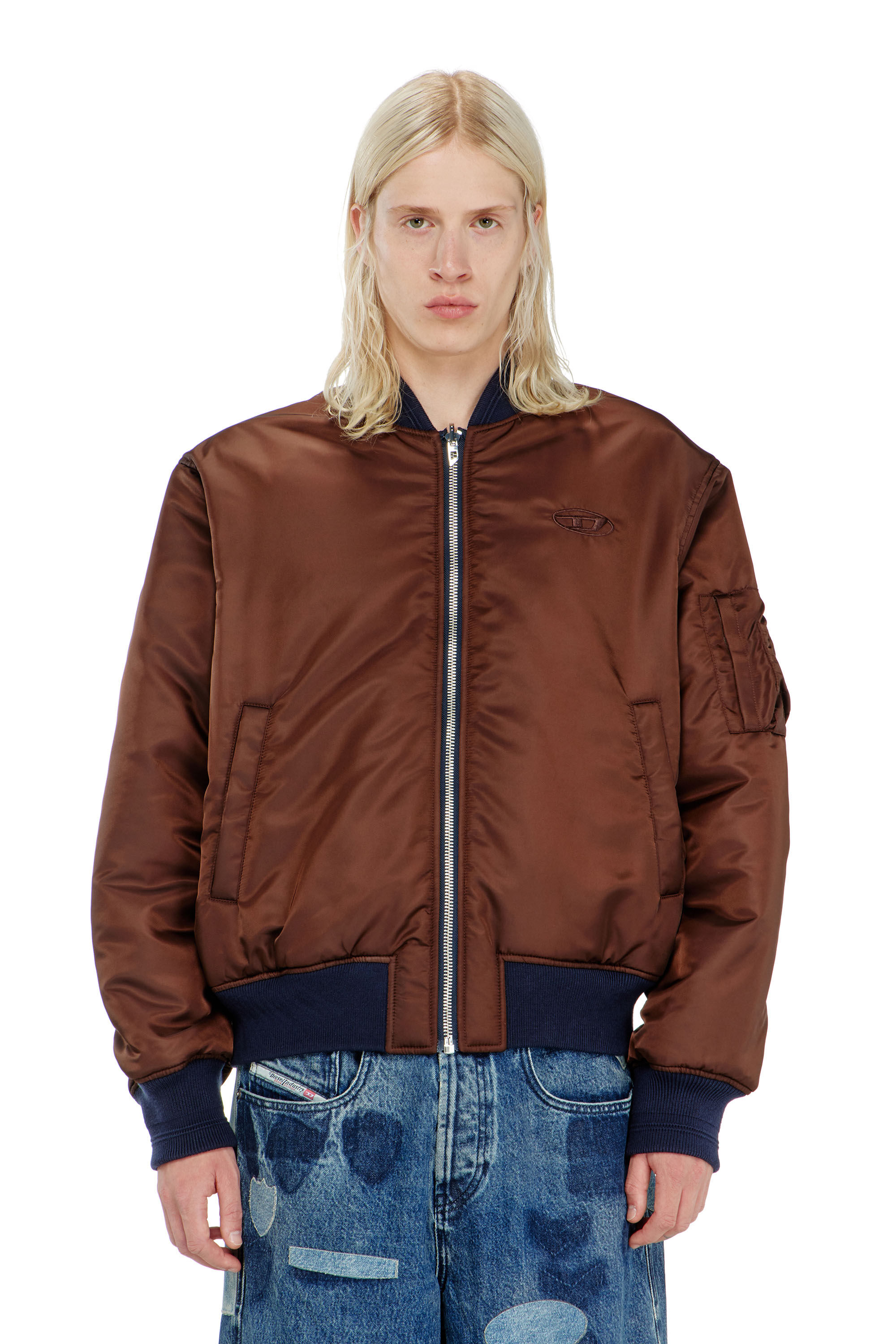 Diesel - W-TYPE-D1, Chaqueta bomber acolchada con bordado Oval D Hombre in Azul marino - 7