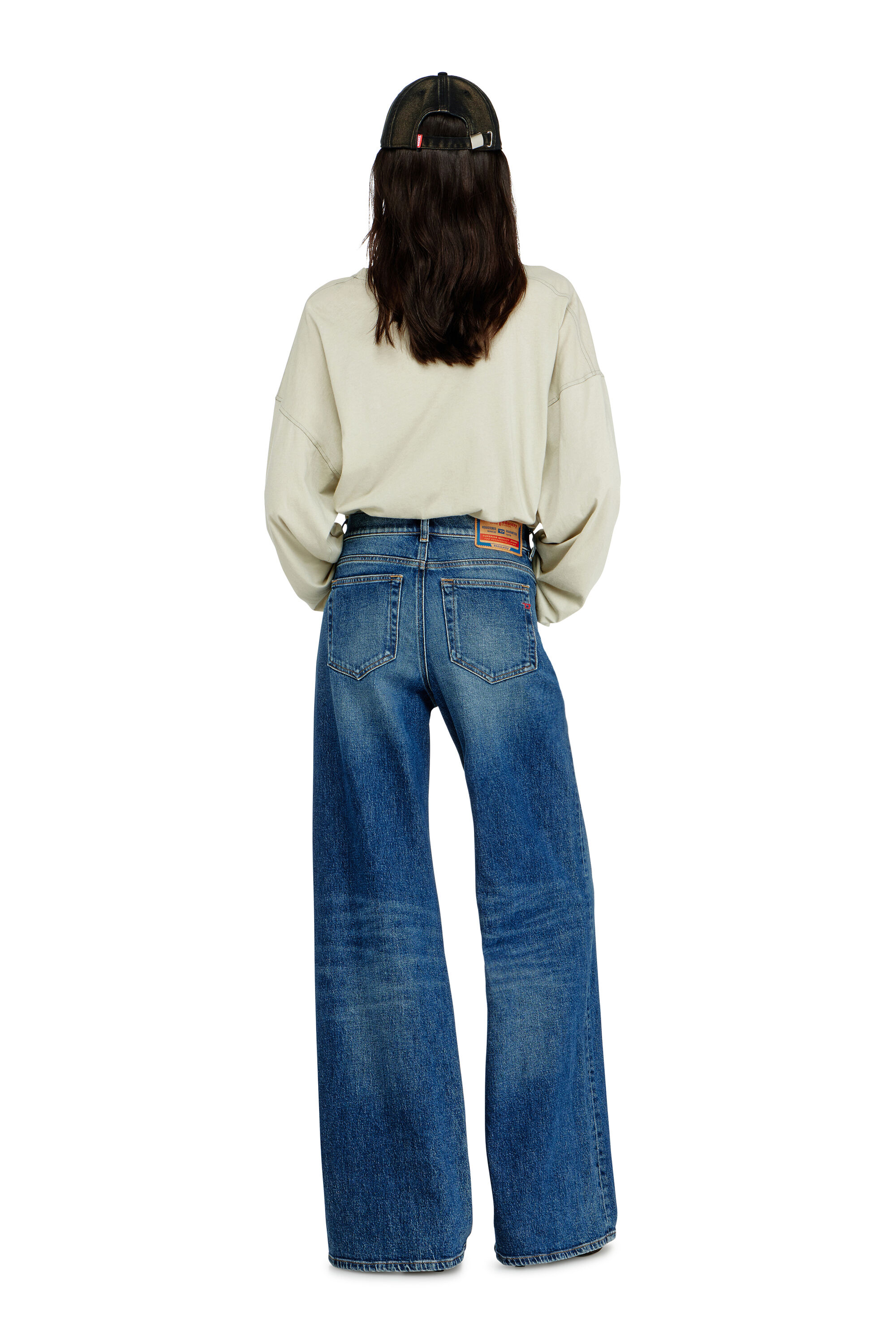 Diesel - Woman's Flare Jeans 1978 D-Akemi 09L21, Medium blue - 3
