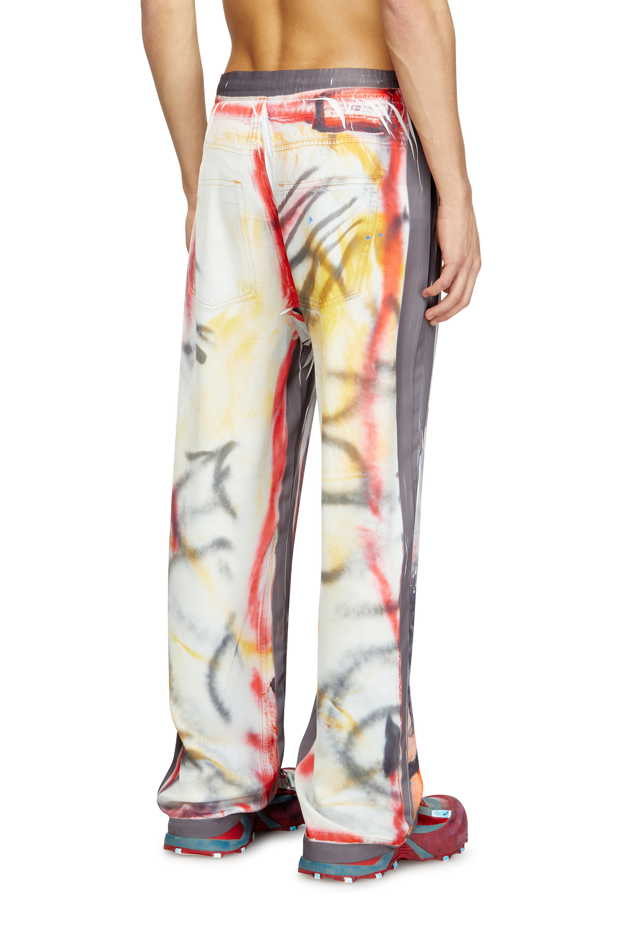 Diesel - P-AFTER-GRAFFITI-USA, Pantalón holgado con estampado graffiti Unisex in Gris - 4