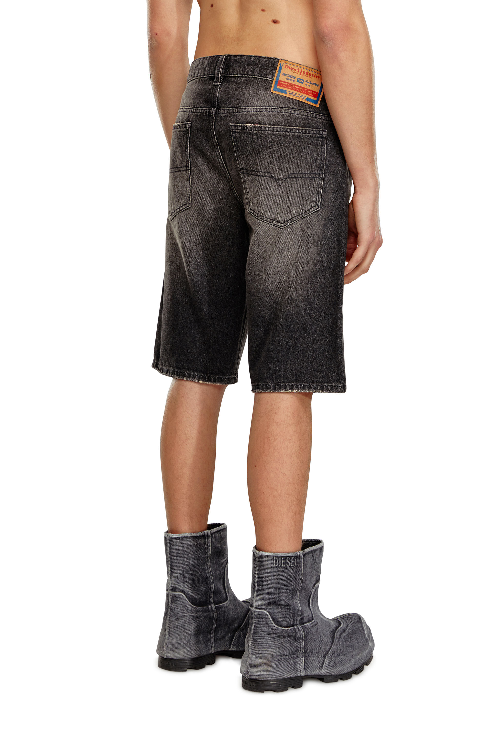 Diesel - SLIM-SHORT, Man Slim denim shorts in Black - Image 4