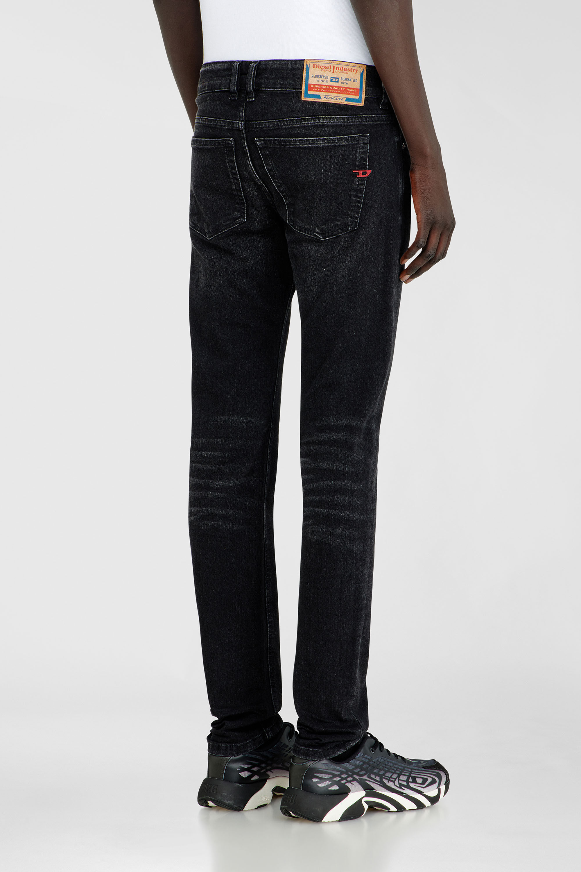 Diesel - Skinny Jeans 1979 Sleenker 0GRDA Hombre, Negro/Gris oscuro - 5