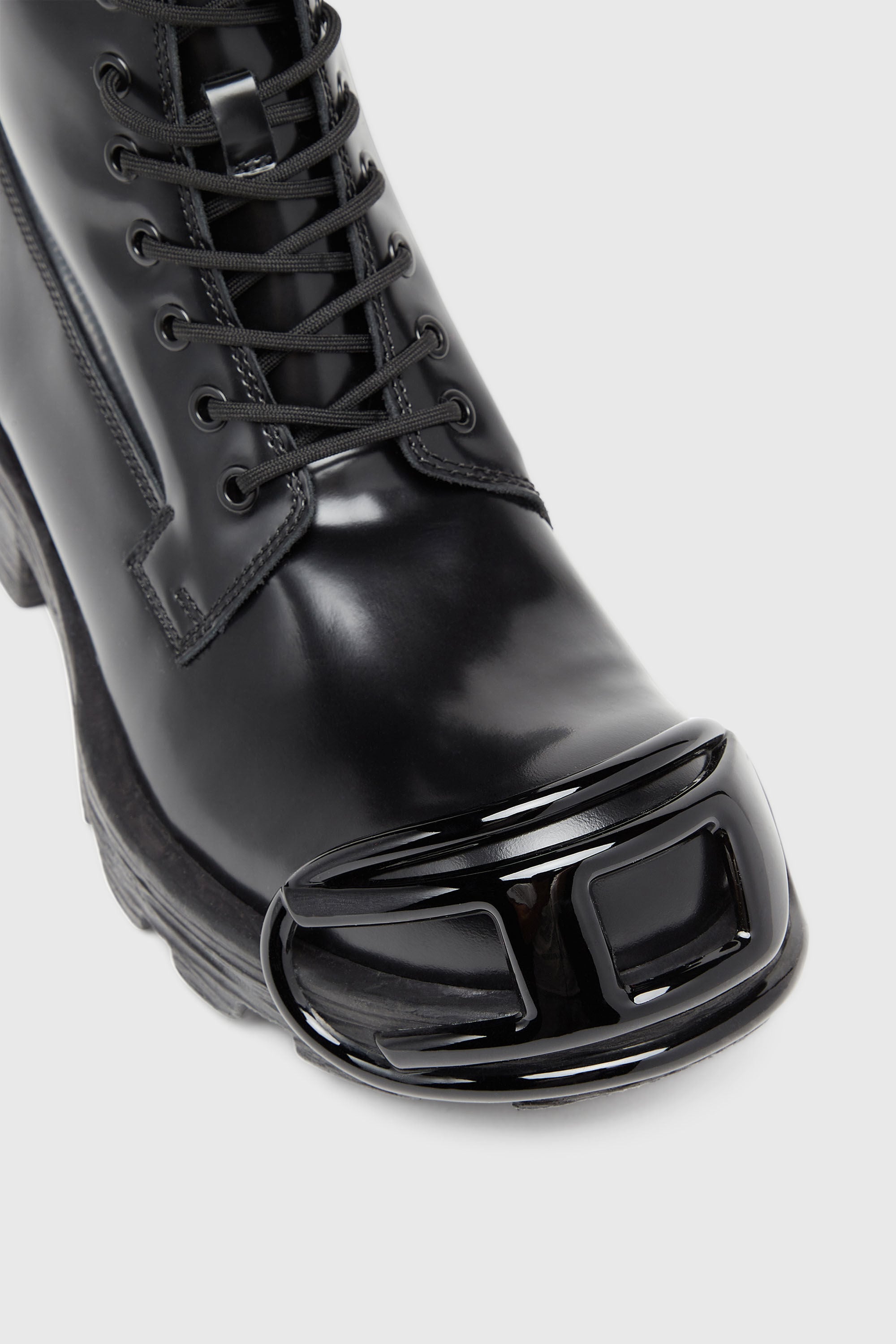 Diesel - D-HAMMER BT D, D-Hammer-Botas de piel con protector de puntera oval D Hombre in Negro - 4