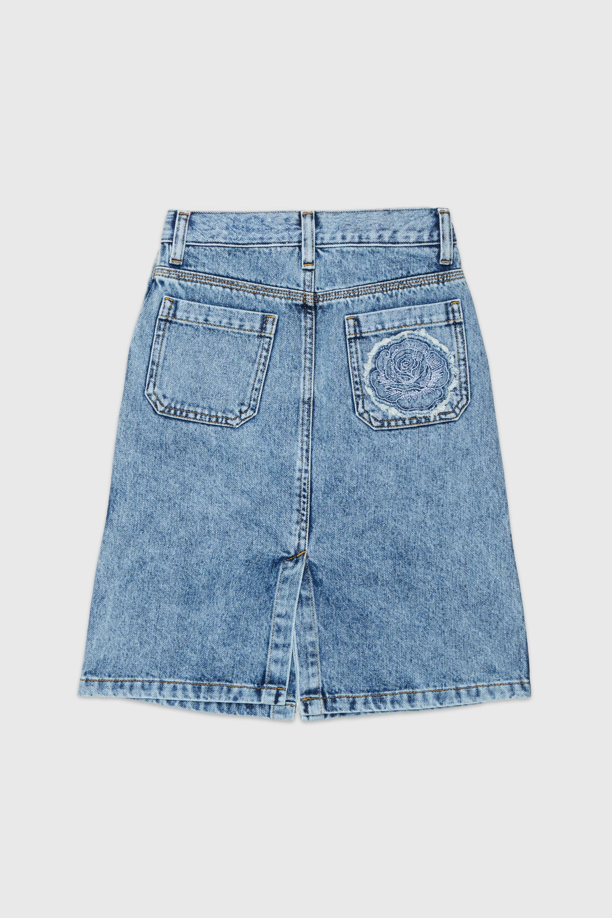 Diesel - GELKA, Falda vaquera deshilachada con parche de rosa Mujer in Azul marino - 2