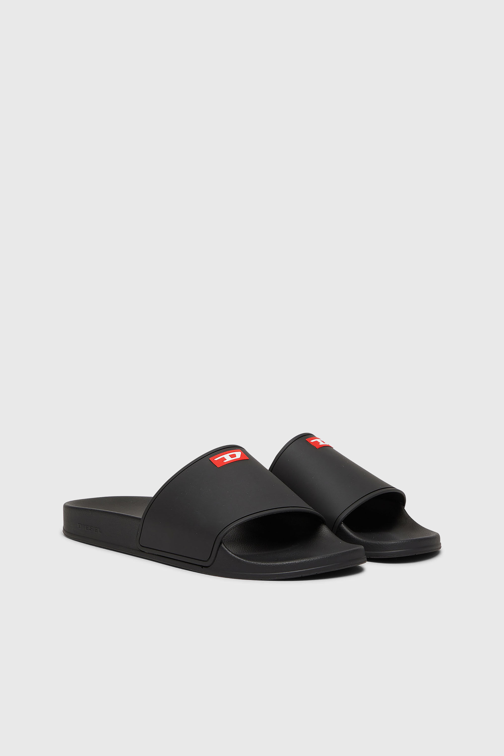 Diesel - SA-SWIM, Sa-Swim-Chanclas de piscina de goma con logotipo D Hombre in Negro - 2