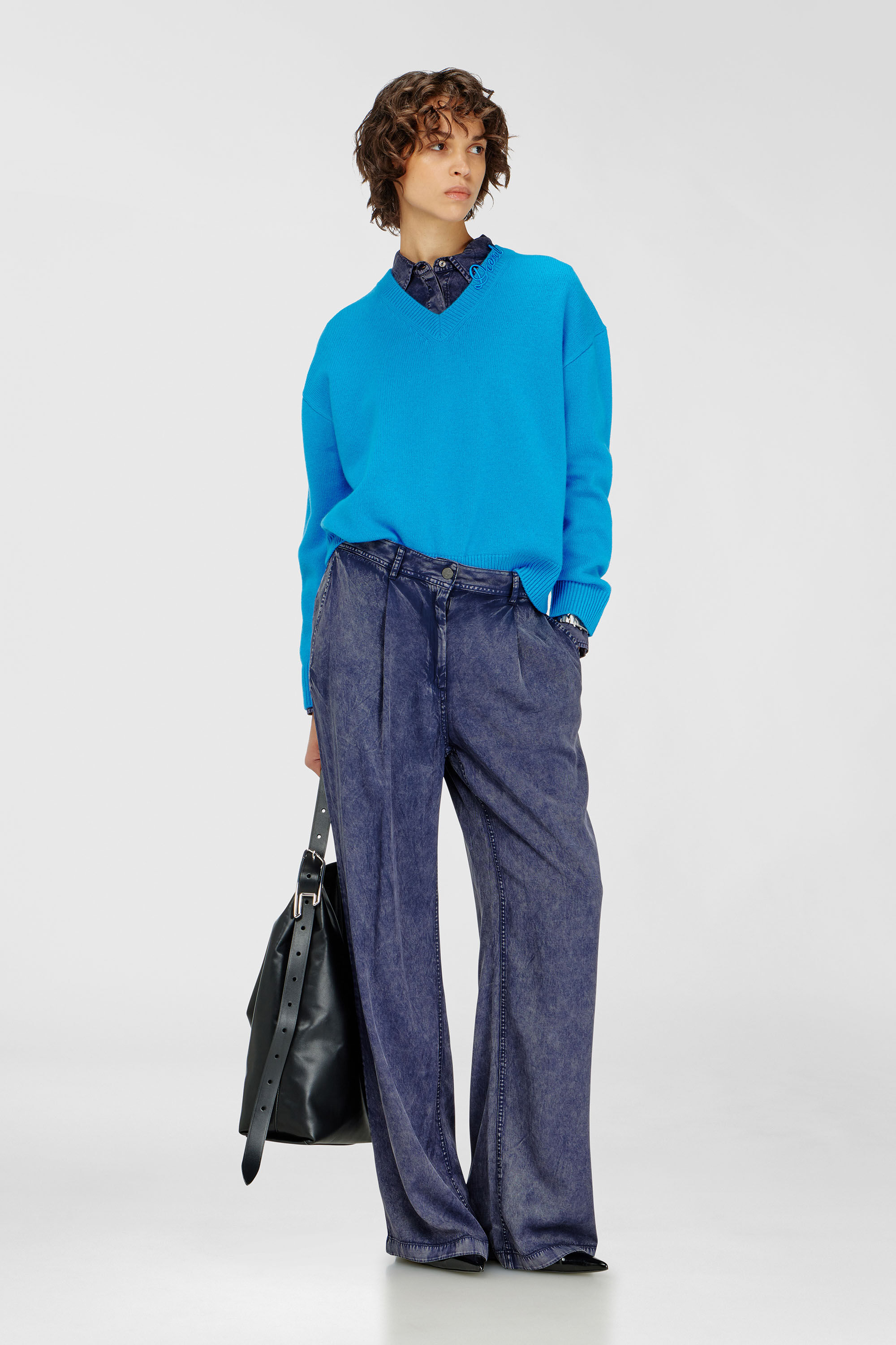 Diesel - P-AUSTINE, Pantal&oacute;n wide leg de viscosa efecto denim Mujer in Azul marino - 1