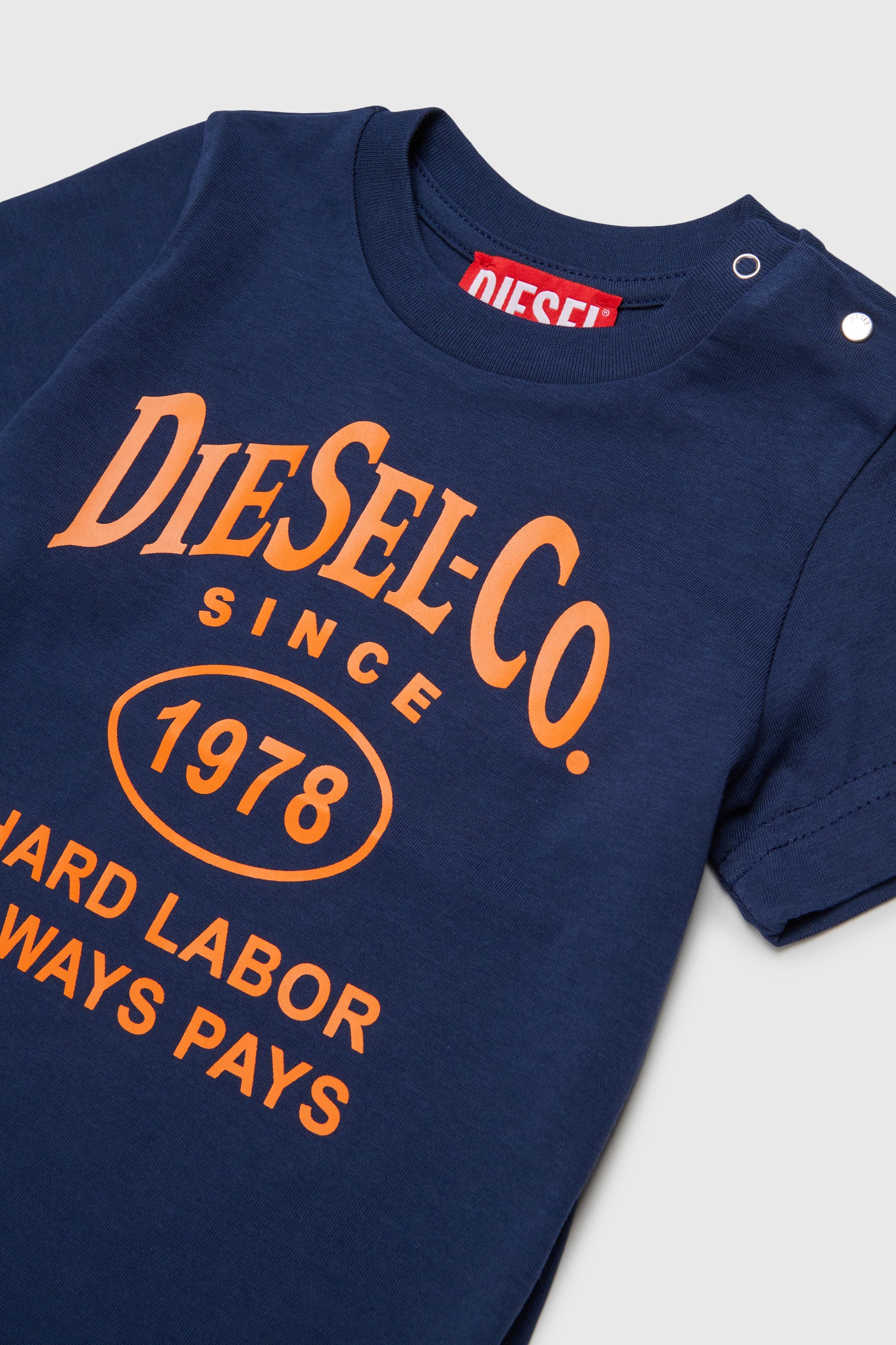 Diesel - TSINB, Camiseta de algod&oacute;n con estampado de eslogan Hombre in Azul marino - 3
