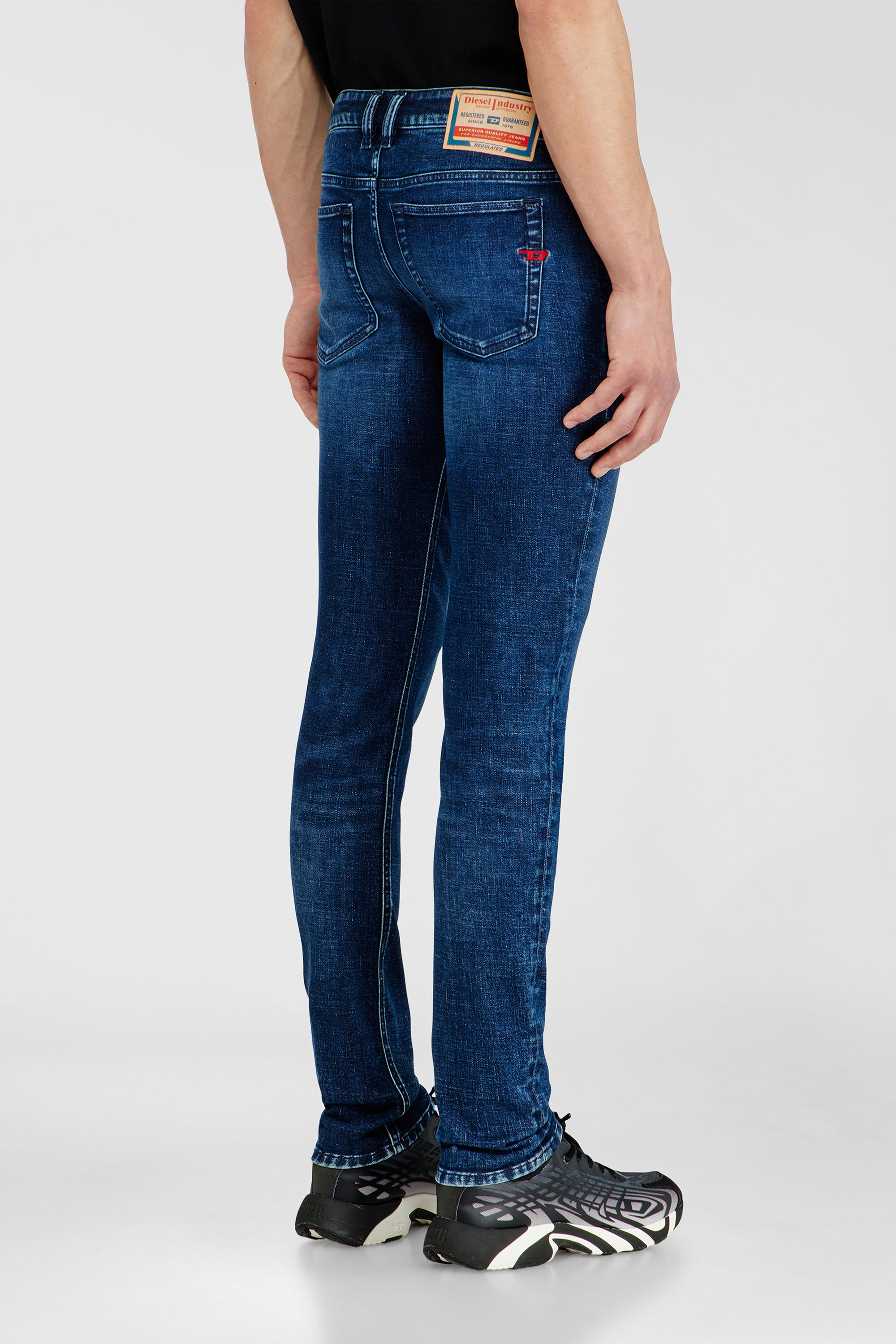 Diesel - Skinny Jeans 1979 Sleenker 0KBBD Hombre, Azul Oscuro - 5