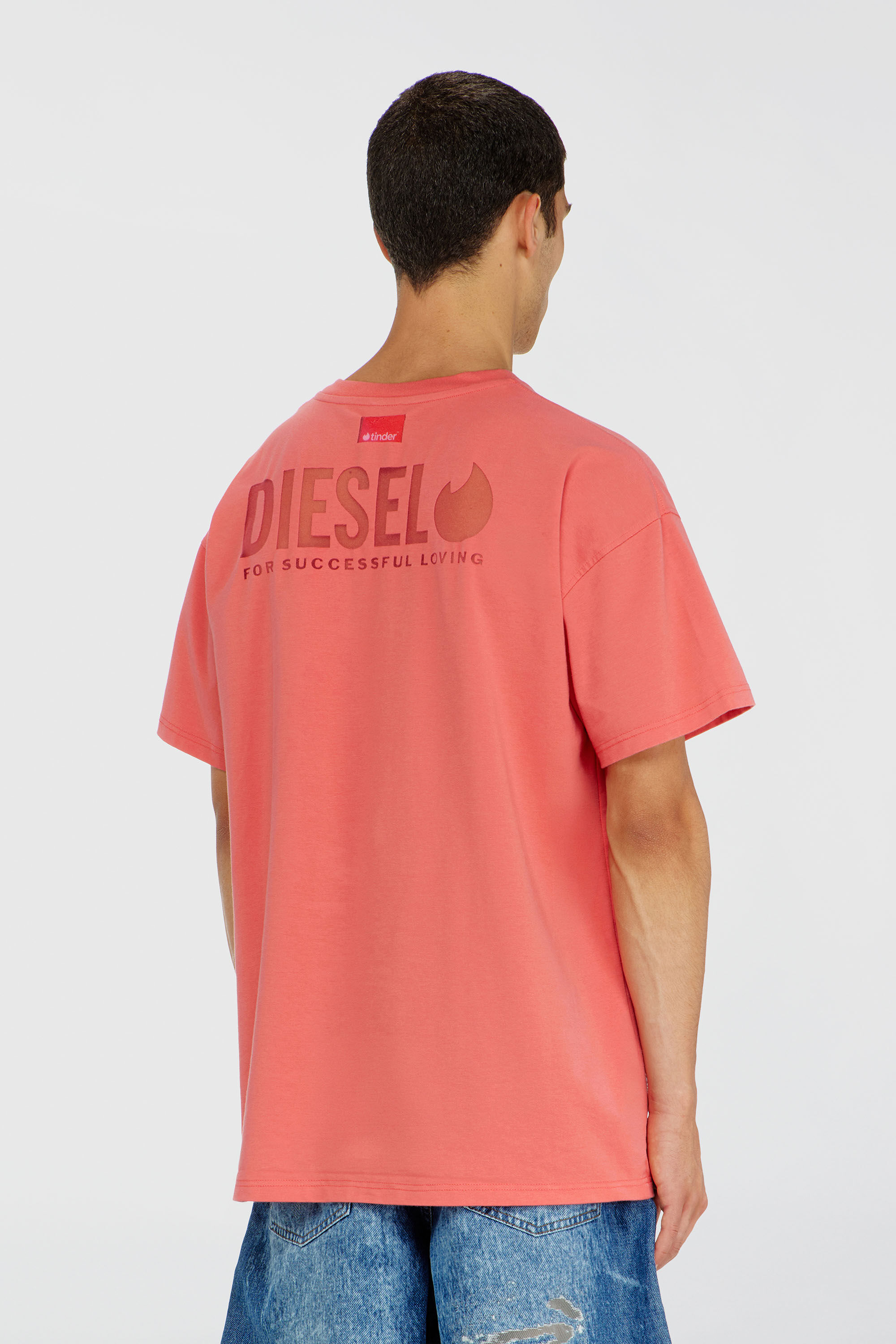 Diesel - PR-T-NORM-CHITIND-R, Camiseta con logo trasero transparente Unisex in Rojo - 4