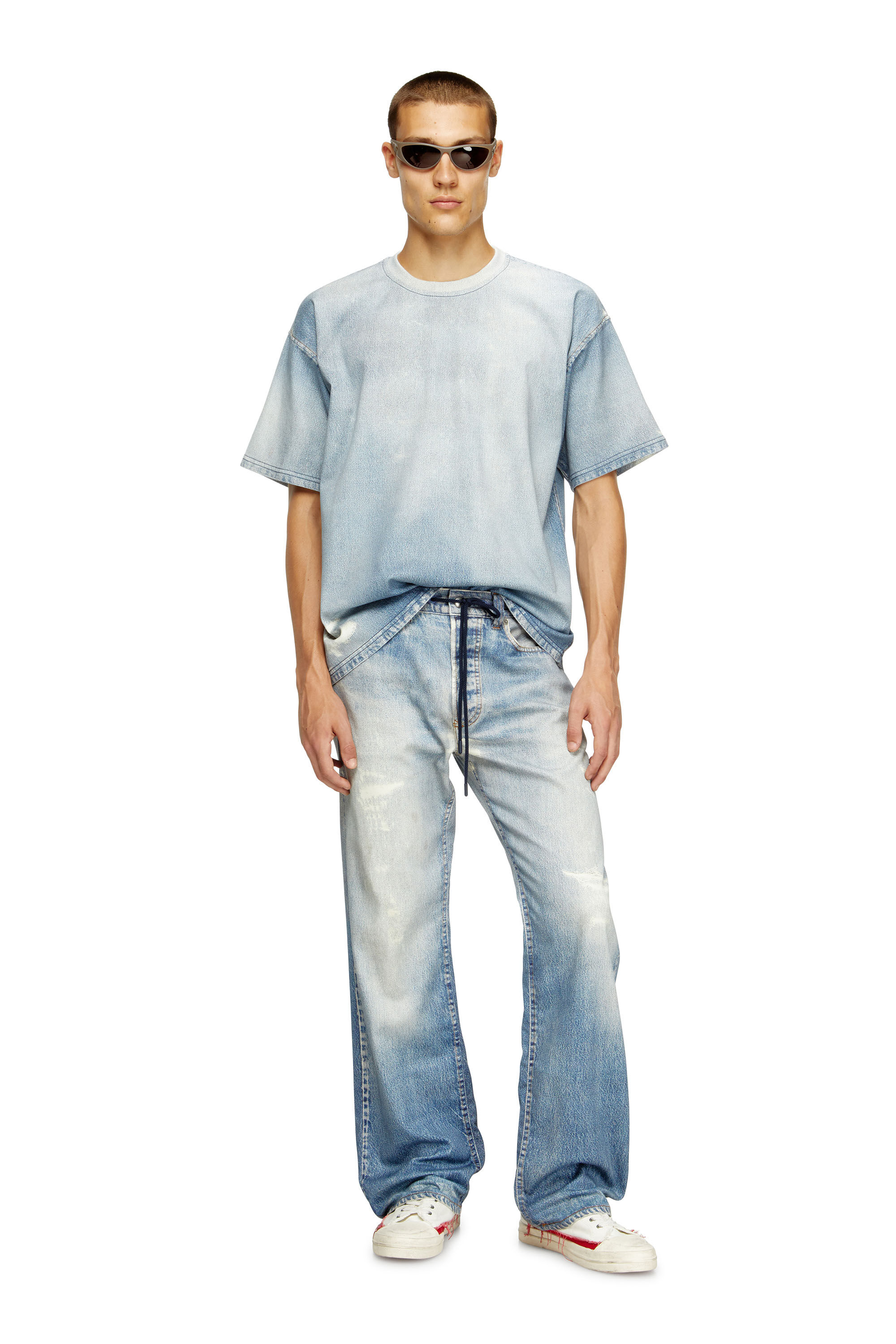 Diesel - D-BOX JOGG, Camiseta de JoggJeans estampado con efecto desteñido Hombre in Azul marino - 1