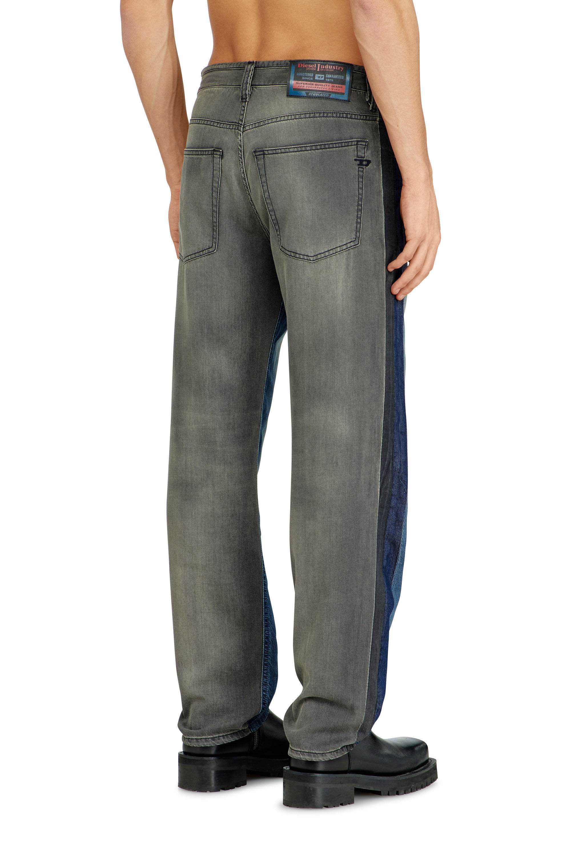 Diesel - Regular Jeans 2024 D-Macs 0CECB Hombre, Azul medio - 4