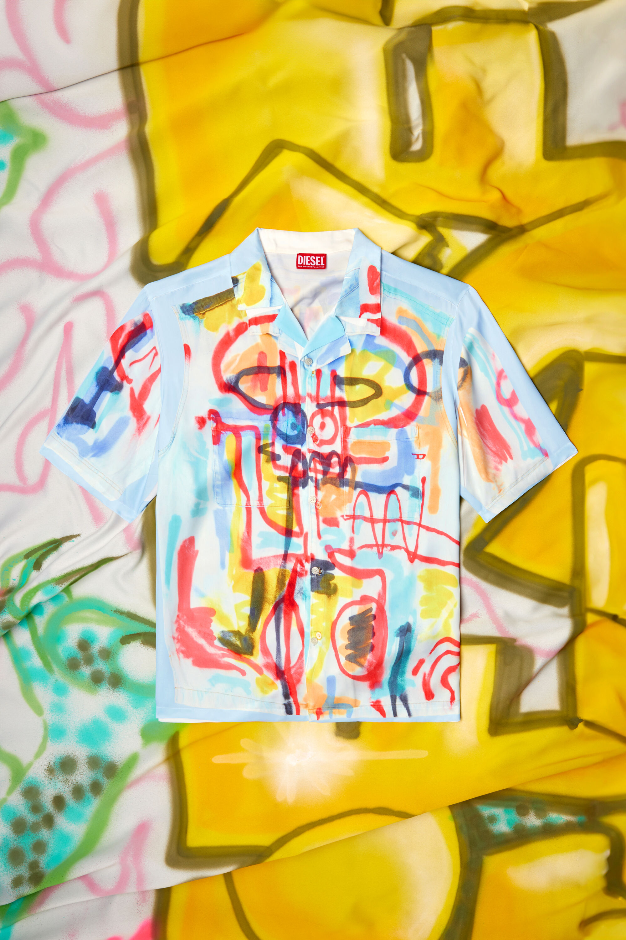 Diesel - C-PAROSHORT-GRAFFITI-AFR, Camisa de bolos de satén con estampado graffiti Unisex in Azul marino - 2