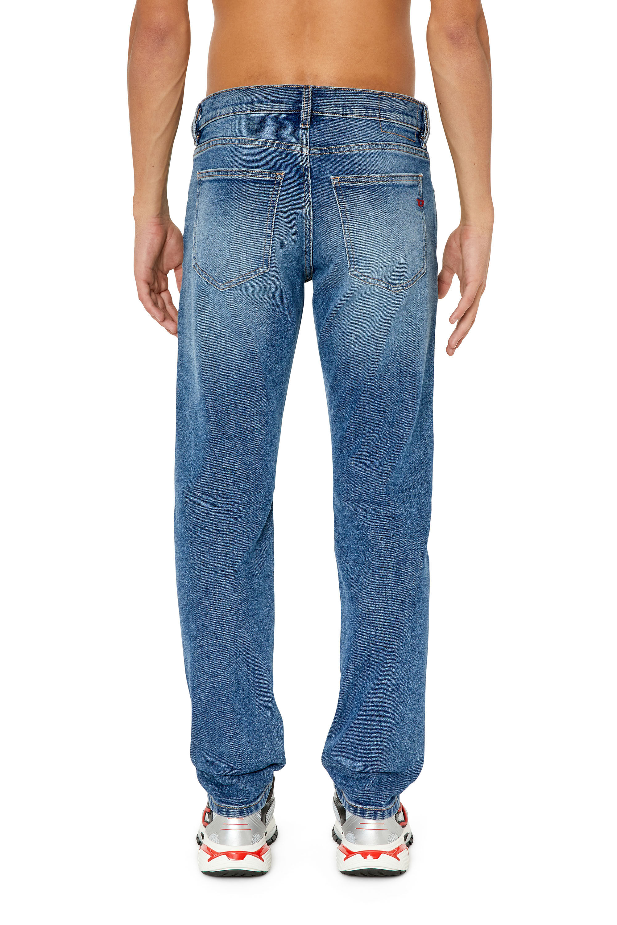 Diesel - 2019 D-Strukt 0NFAJ Slim Jeans, Azul medio - Image 4
