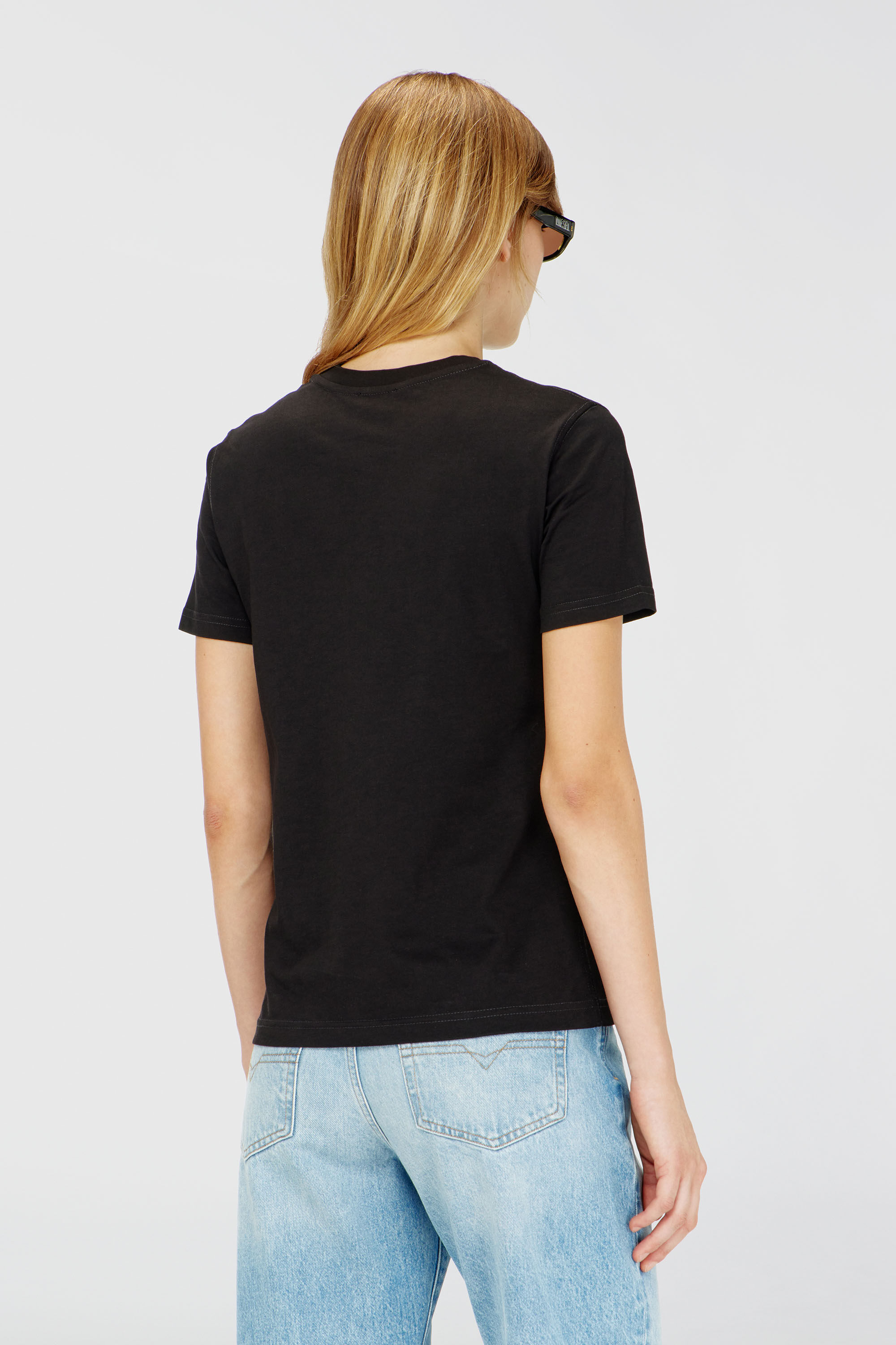 Diesel - T-REG-ZAL-V2, Camiseta de algod&oacute;n con estampado gr&aacute;fico Mujer in Negro - 4