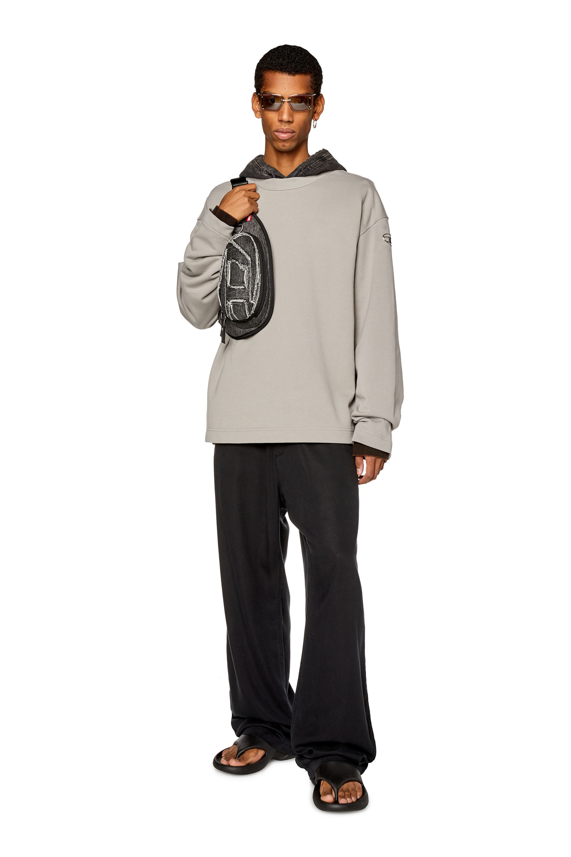 Diesel - S-MACSIS-OD, Man Oversized sweatshirt with metallic logo in Grey - Image 1