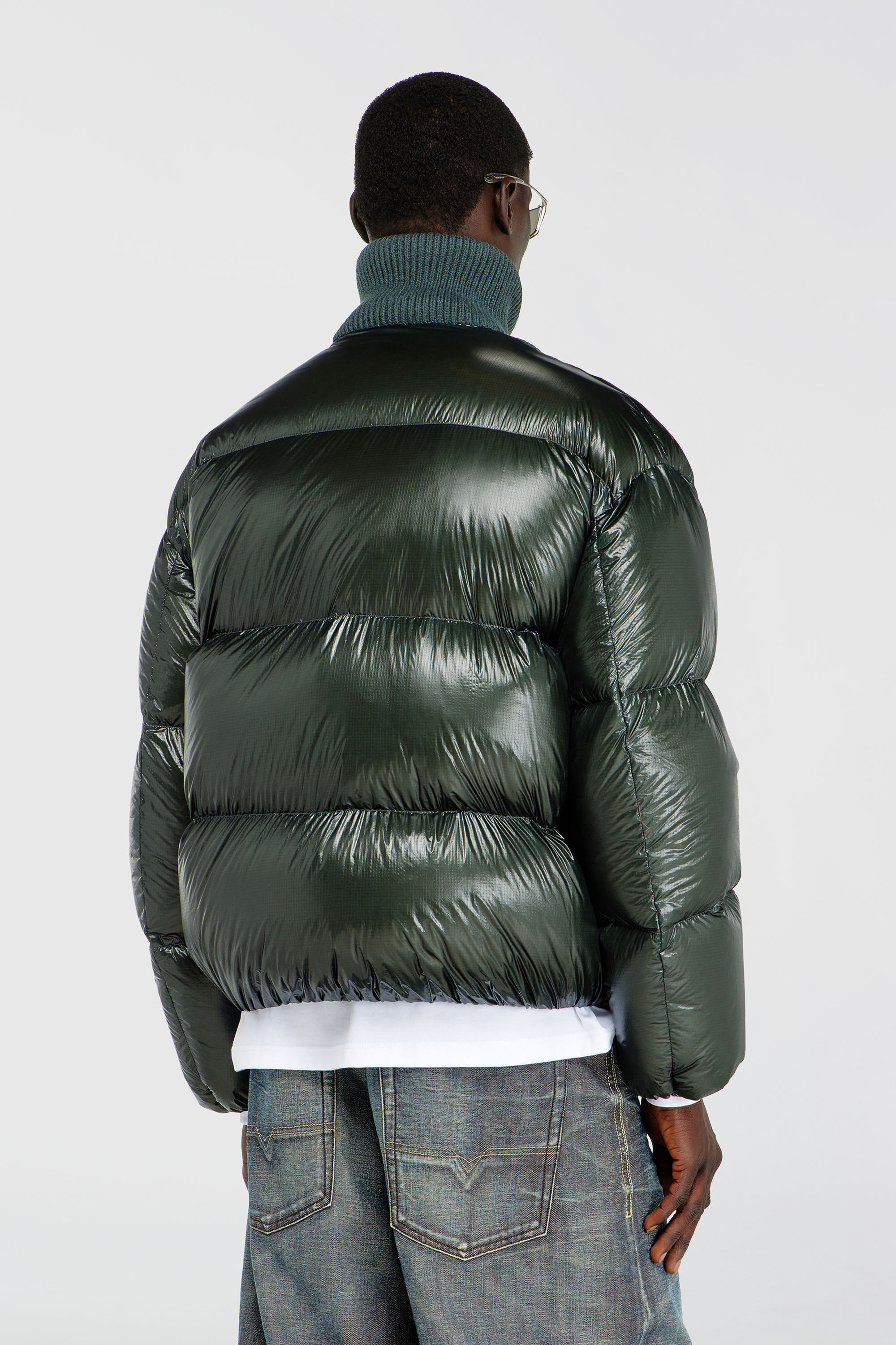 Diesel - W-RIBB, Chaqueta acolchada de plumas en ripstop con cuello de canal&eacute; Hombre in Verde - 4