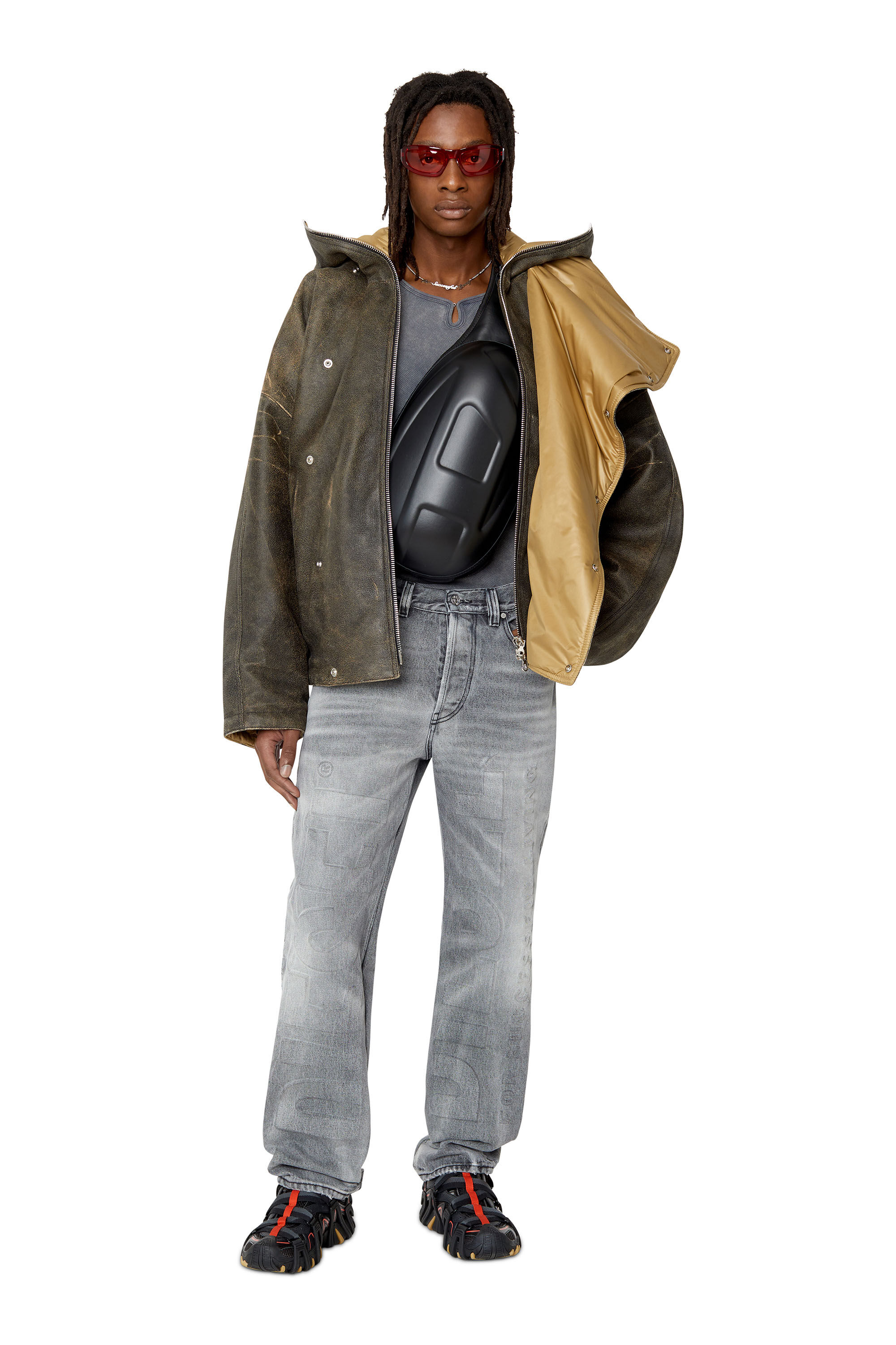 Diesel deals sling bag