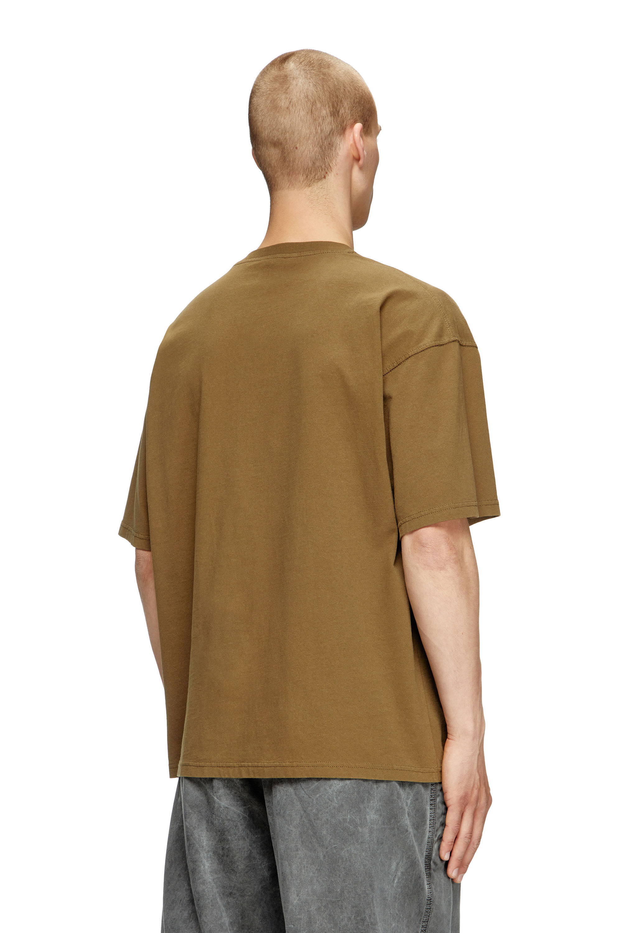 Diesel - T-BOXT-N14, Camiseta con logotipo desgastado en relieve Hombre in Marrón - 4