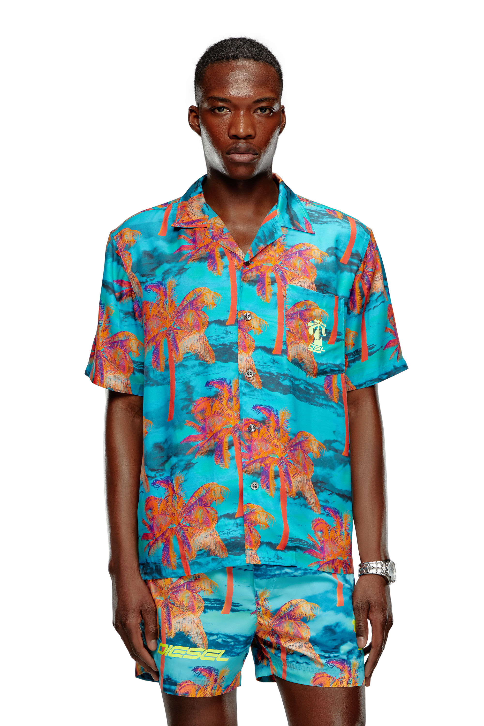 Diesel - BMOWT-ADRIAN, Shorts de baño de longitud media con estampado tie-dye Hombre in Azul marino - 1