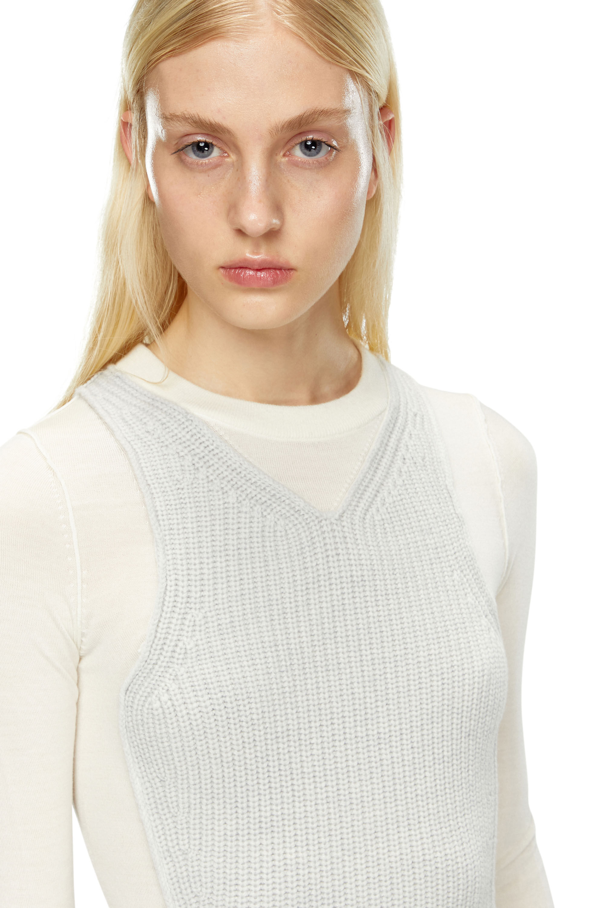 Diesel - M-ARENA, Mujer Vestido corto de punto con efecto de capas in Blanco - Image 4