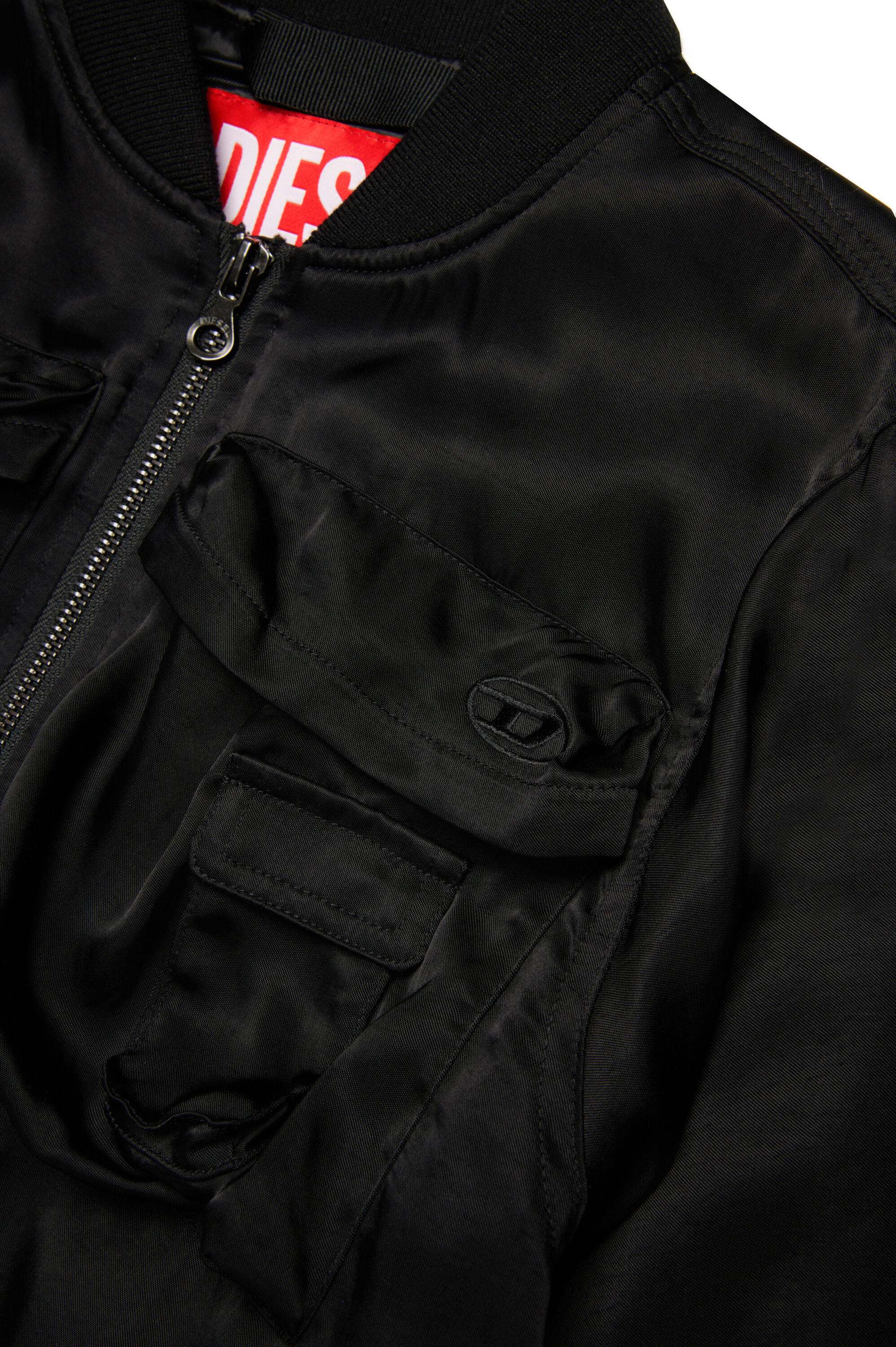 Diesel - JGKHLOWS, Chaqueta bomber de satén con bolsillos cargo Mujer in Negro - 4