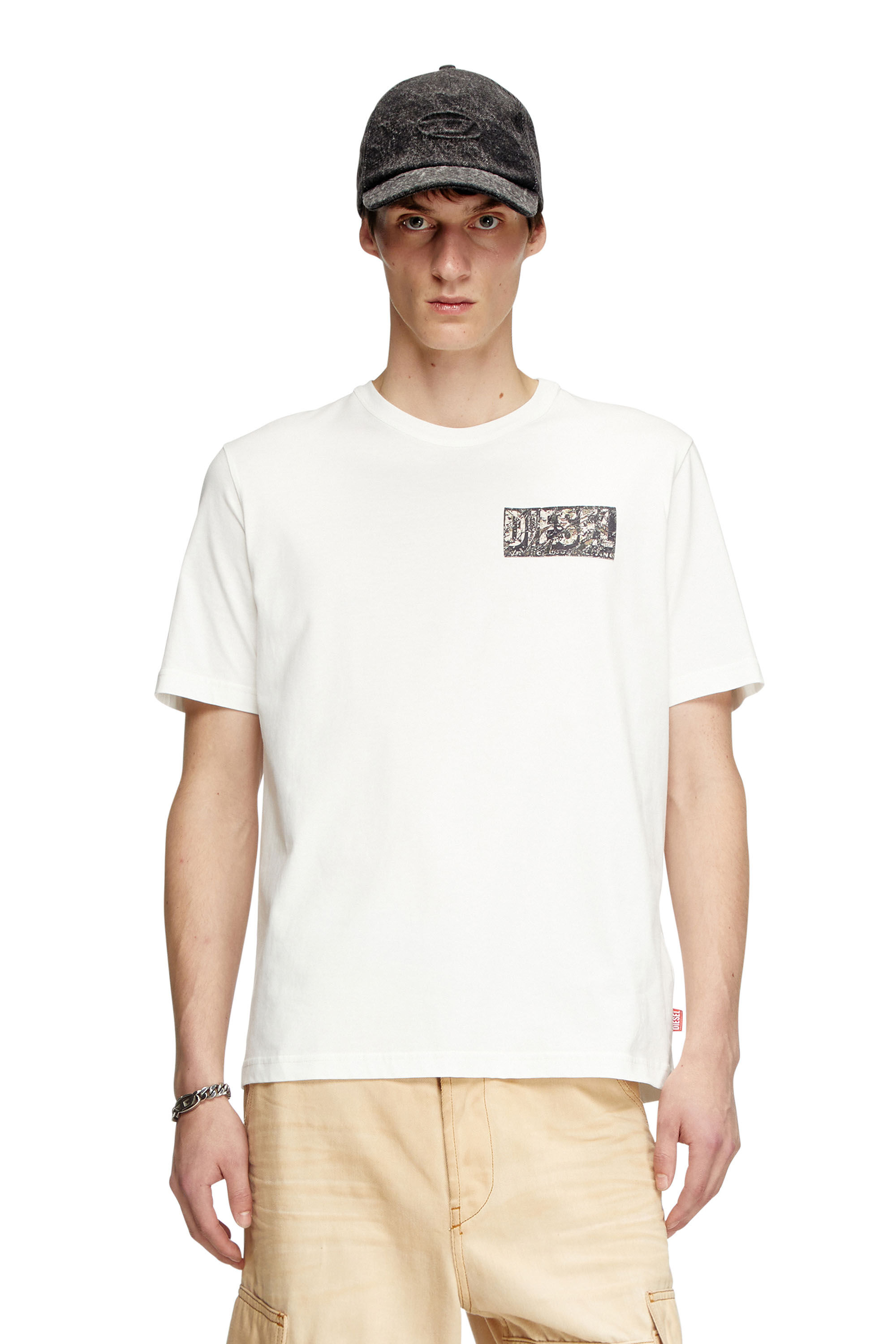 Diesel - T-ADJUST-R19, Camiseta con parche de gabardina con el logotipo Hombre in Blanco - 3
