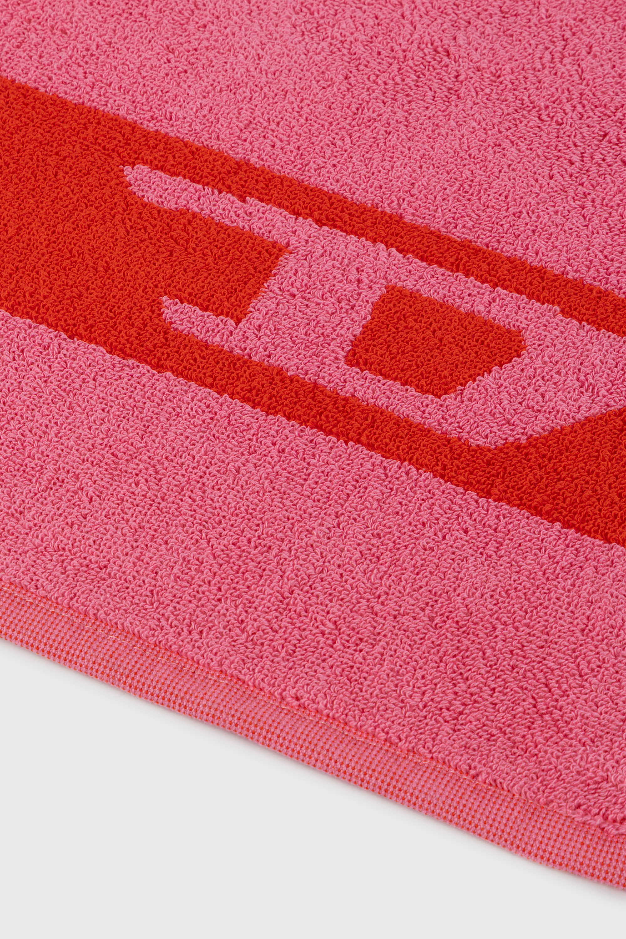 Diesel - 1018133  PIXEL TOYS 1 PINK/RED TOWEL, Toalla de rizo 100x180 cm Unisex in Rojo - 5