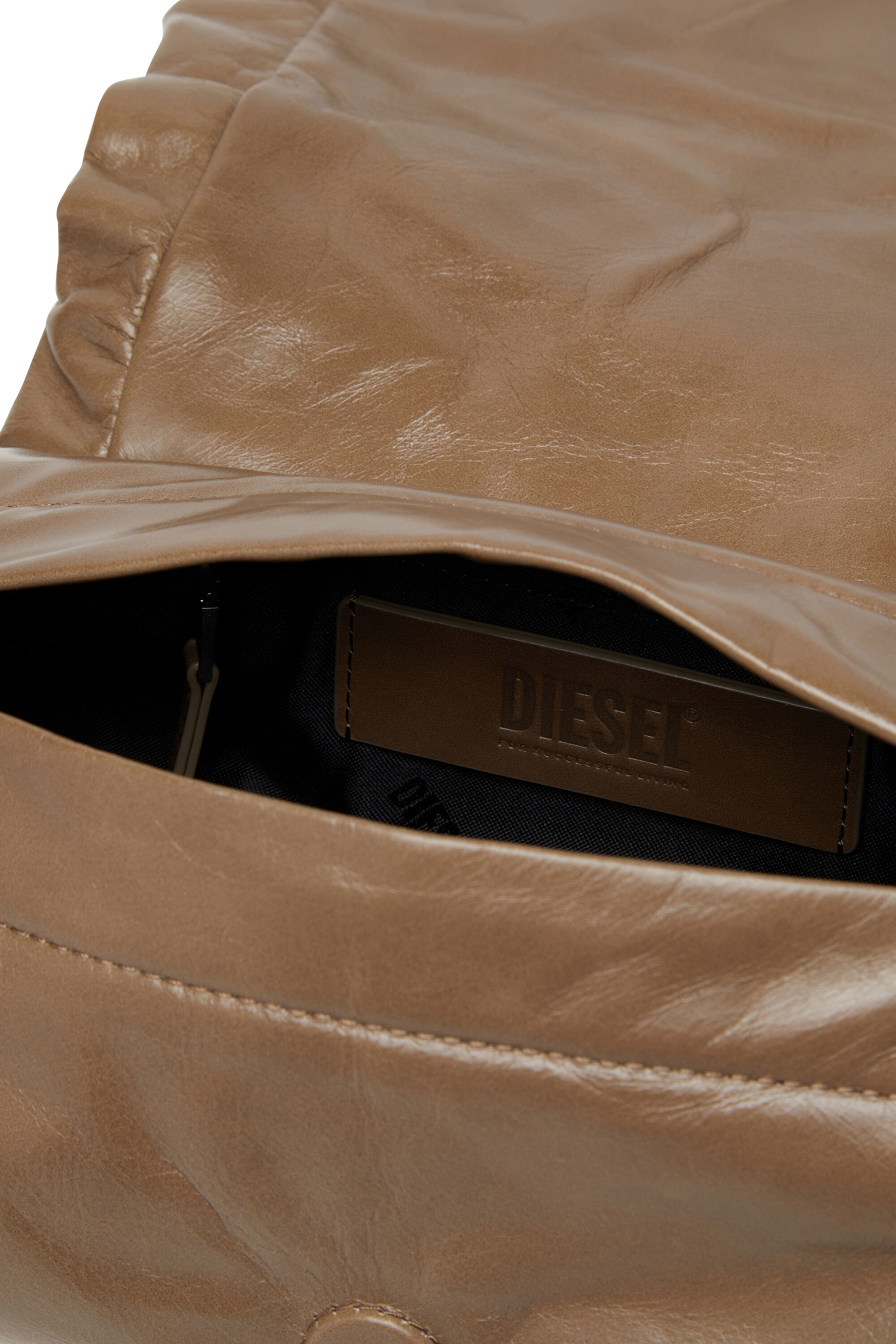 Diesel - SCRUNCH-D SHOULDER S, Scrunch-D S-Bolso de hombro de cuero arrugado Mujer in Marrón - 5