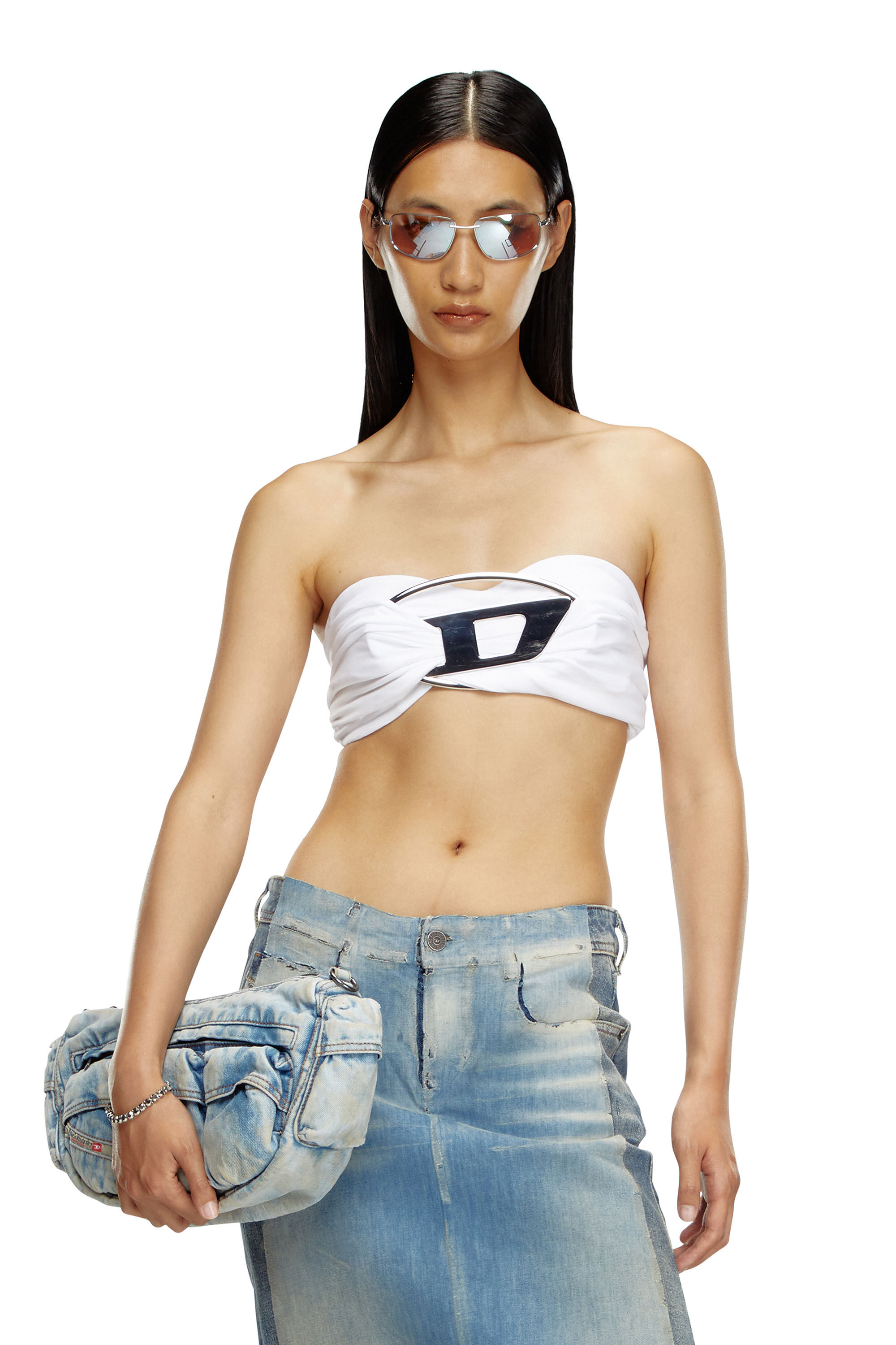 Diesel - T-BENDA, Mujer Top con placa gigante del logotipo in Blanco - Image 3