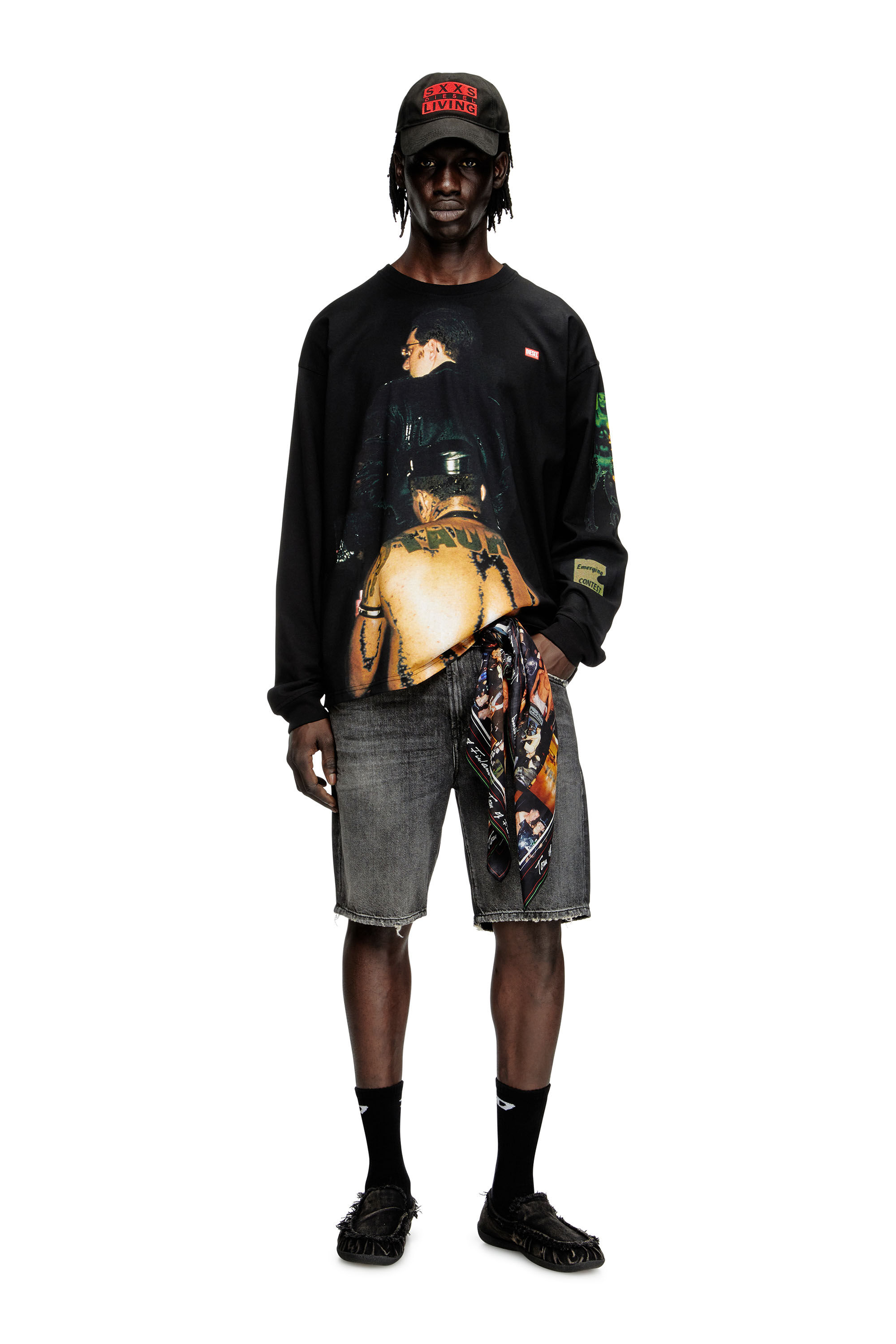 Diesel - PR-T-BOXT-LS-TOM25-1, Camiseta de manga larga con estampado gráfico Unisex in Negro - 1