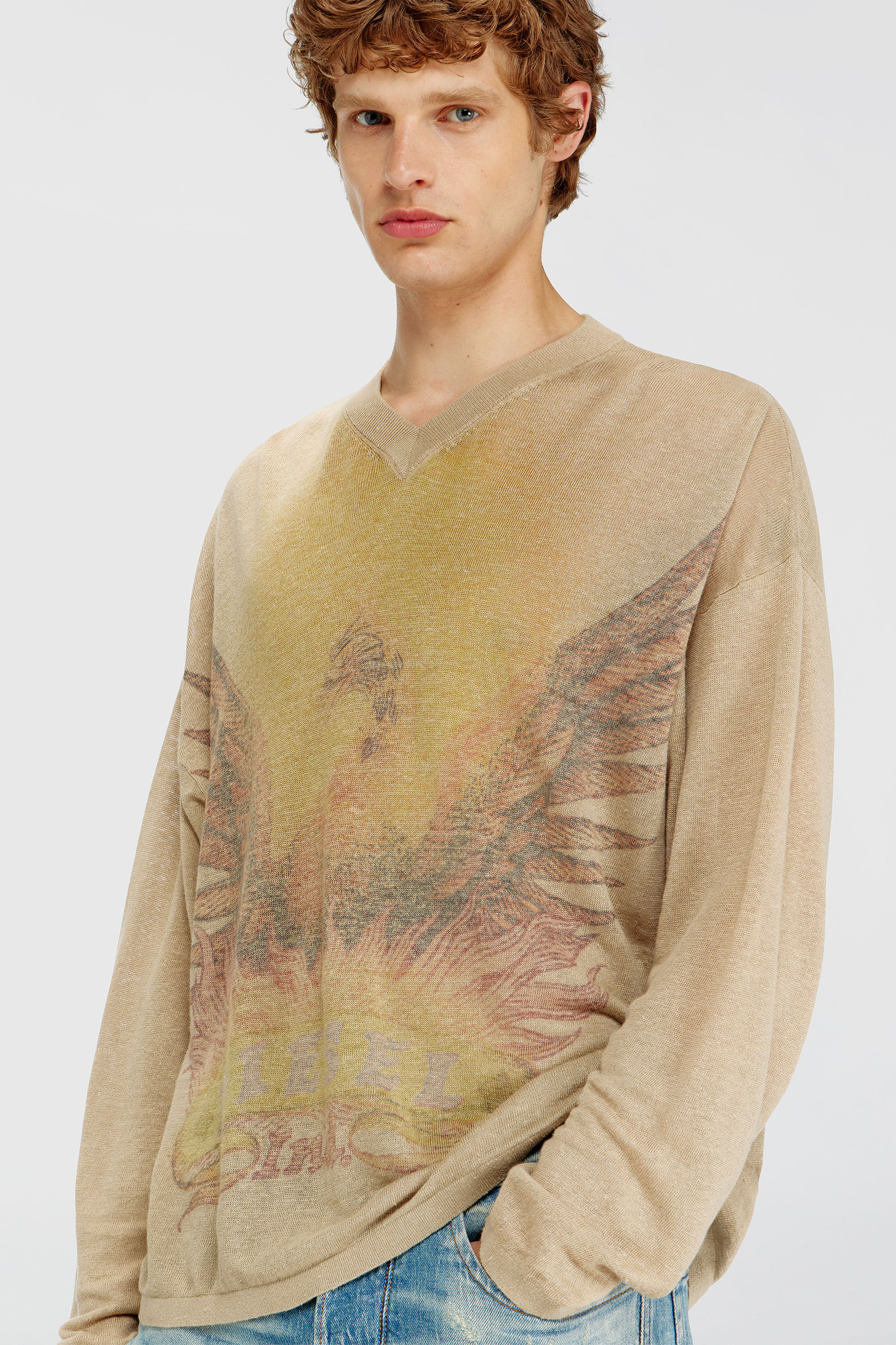 Diesel - K-ARMINS, Jersey de lino con estampado Phoenix desgastado Hombre in Beige - 5