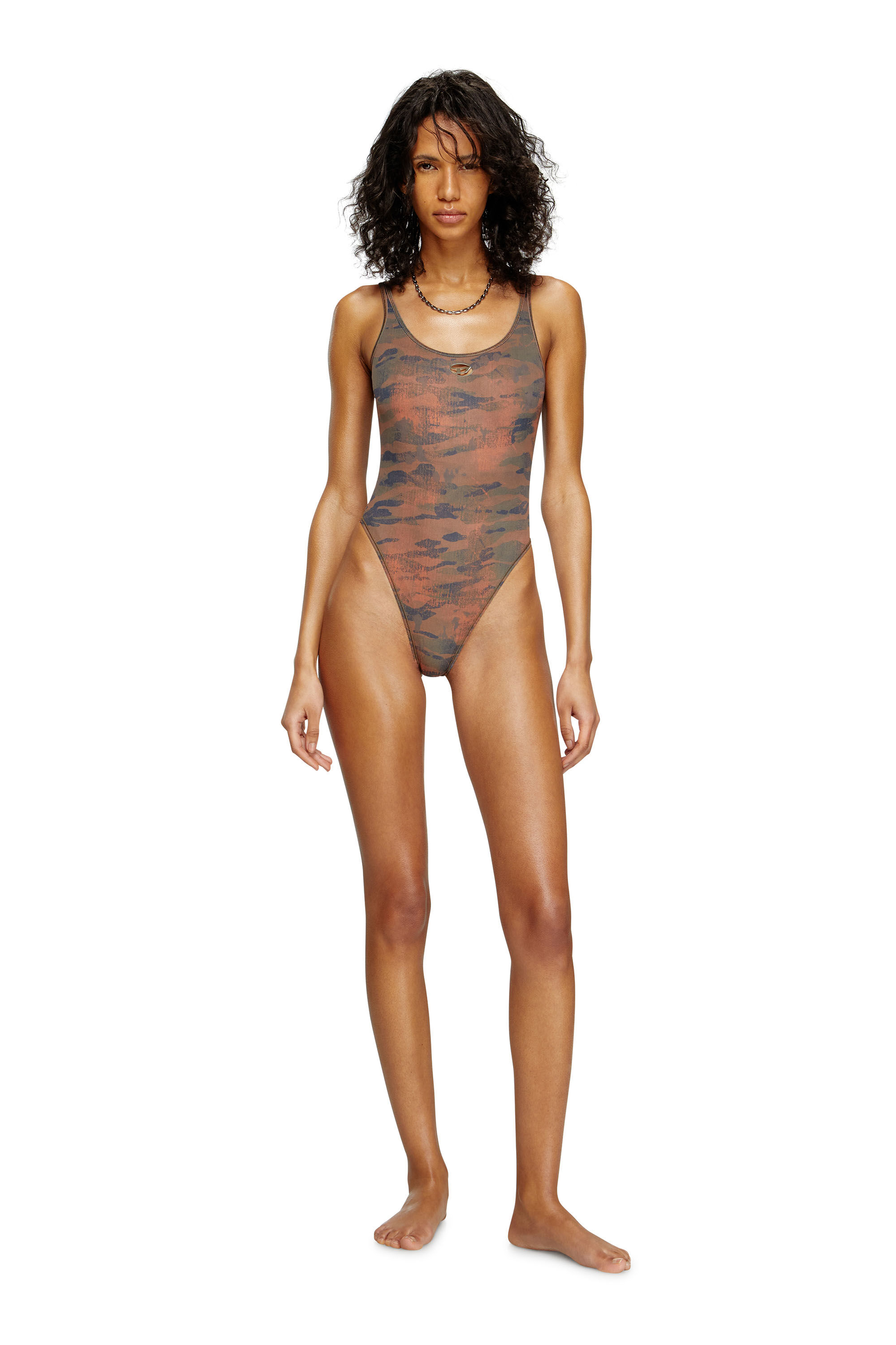 Diesel - UT-BODY-UTLT, Bañador de camuflaje con logotipo recortado Mujer in Marrón - 2