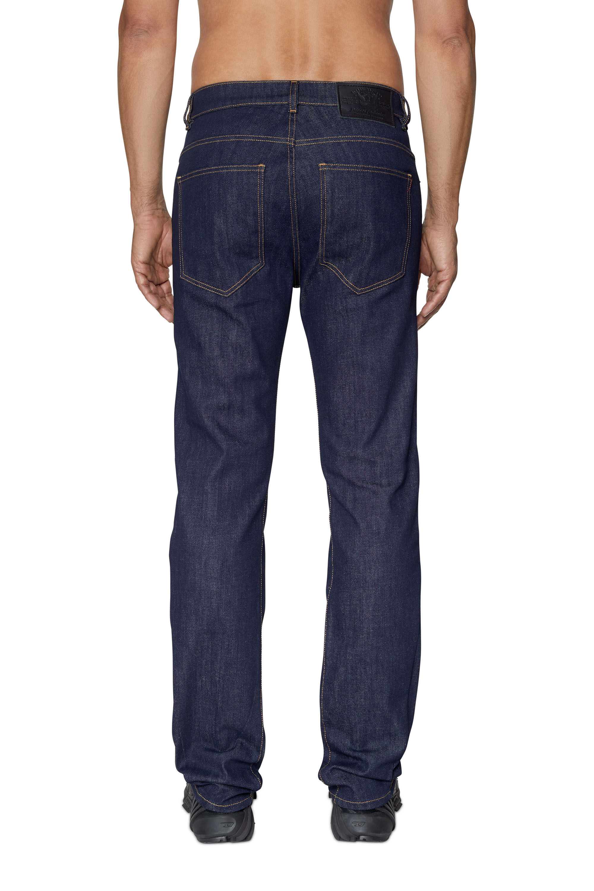 Diesel - 2021 Z9B89 Bootcut Jeans, Azul Oscuro - Image 4