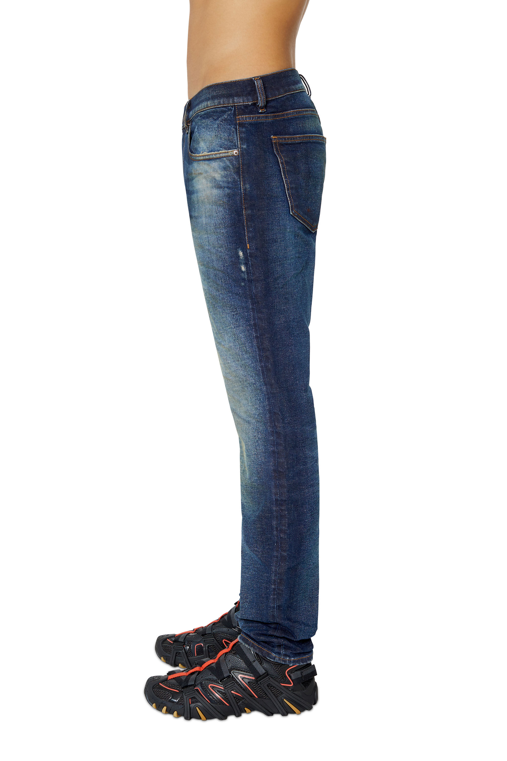 Diesel - 2019 D-Strukt 09E64 Slim Jeans, Azul Oscuro - Image 5