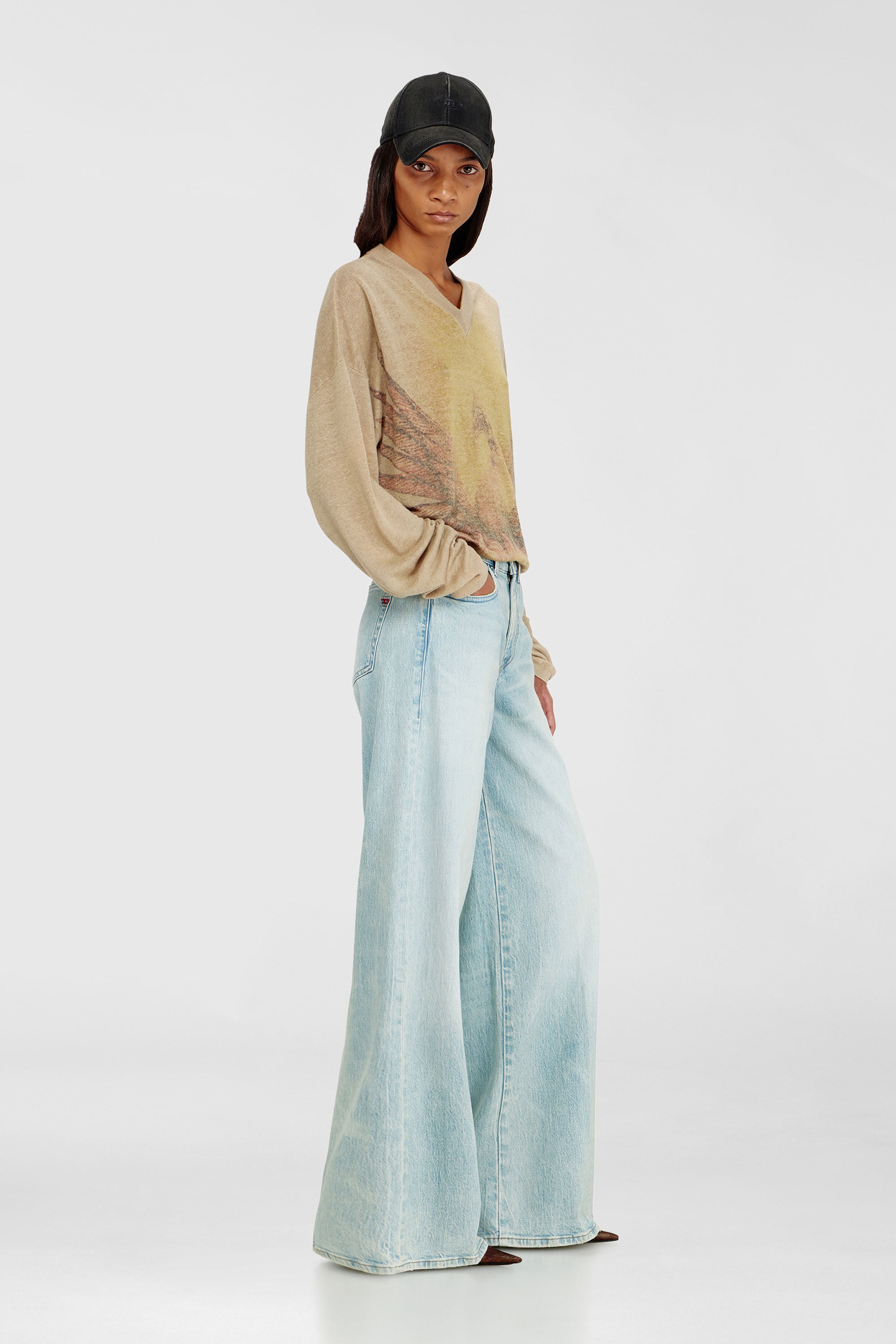 Diesel - Flare Jeans 1978 D-Akemi 0KBBX Mujer, Azul Claro - 2