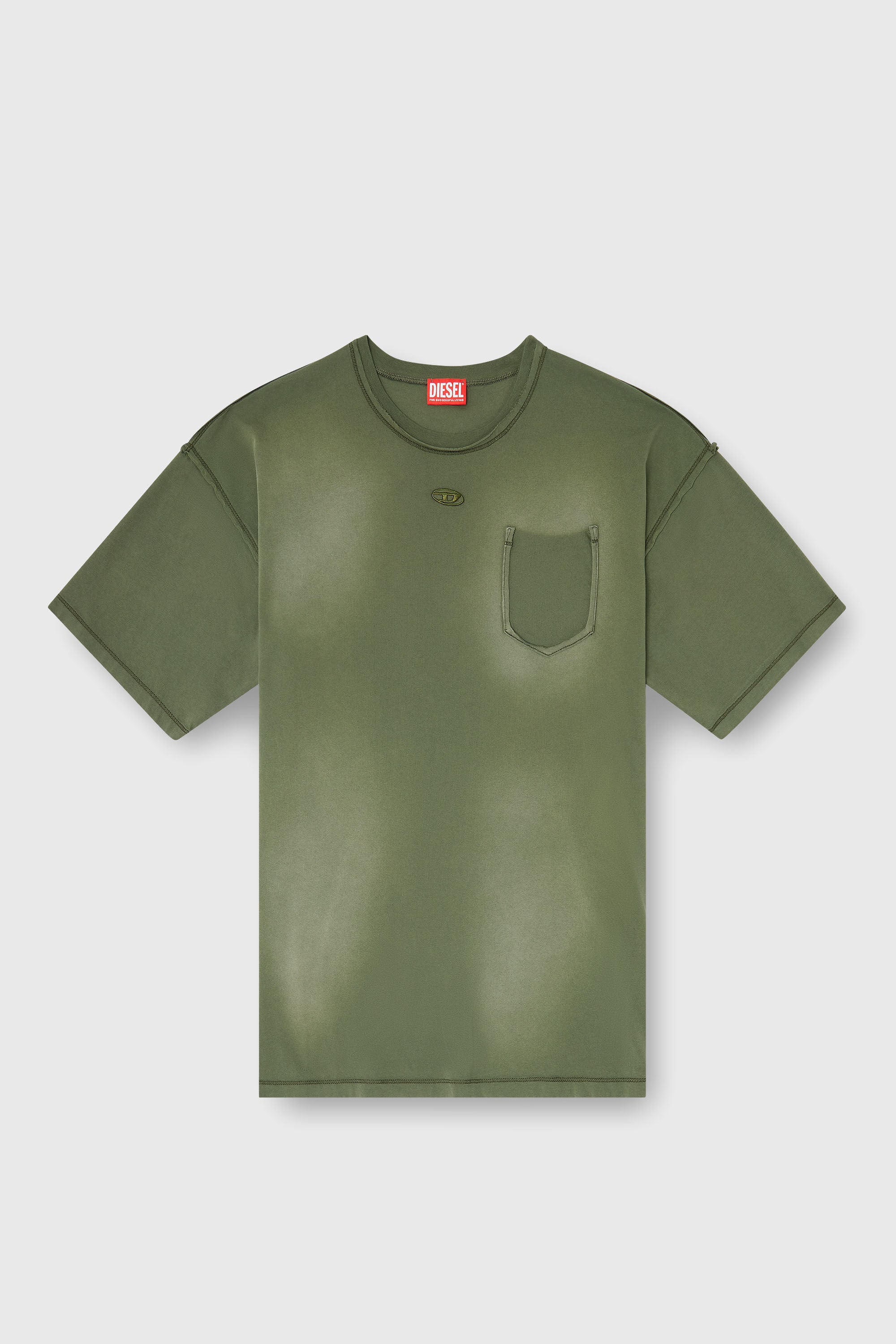 Diesel - T-POCK, Camiseta deslavada con bolsillo roto Hombre in Verde - 2